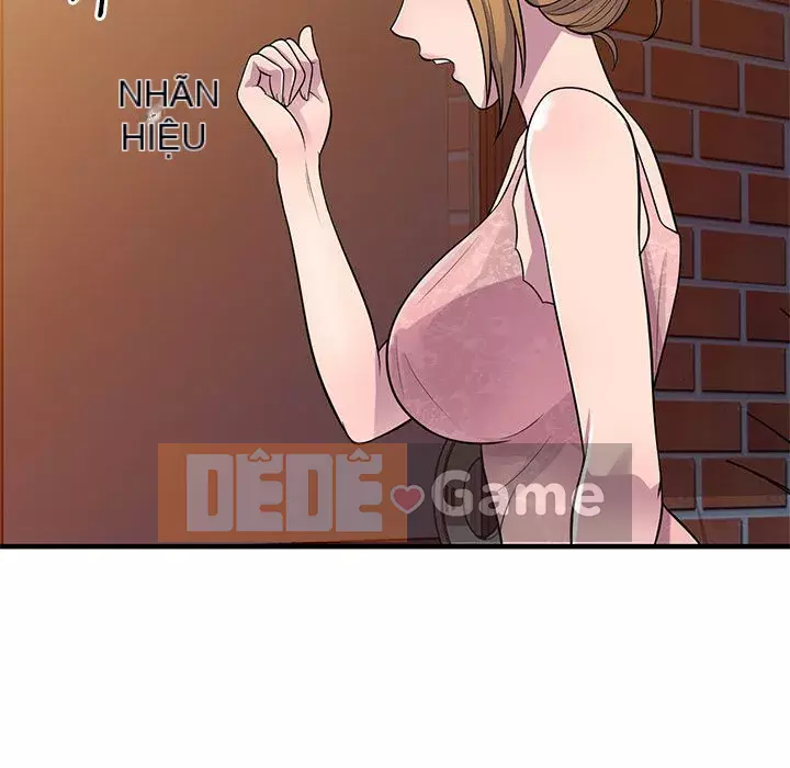 Người thuê nhà ở tầng dưới bồn chồn Chương 22-23