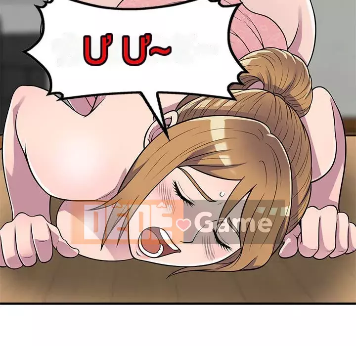 Người thuê nhà ở tầng dưới bồn chồn Chương 22-23