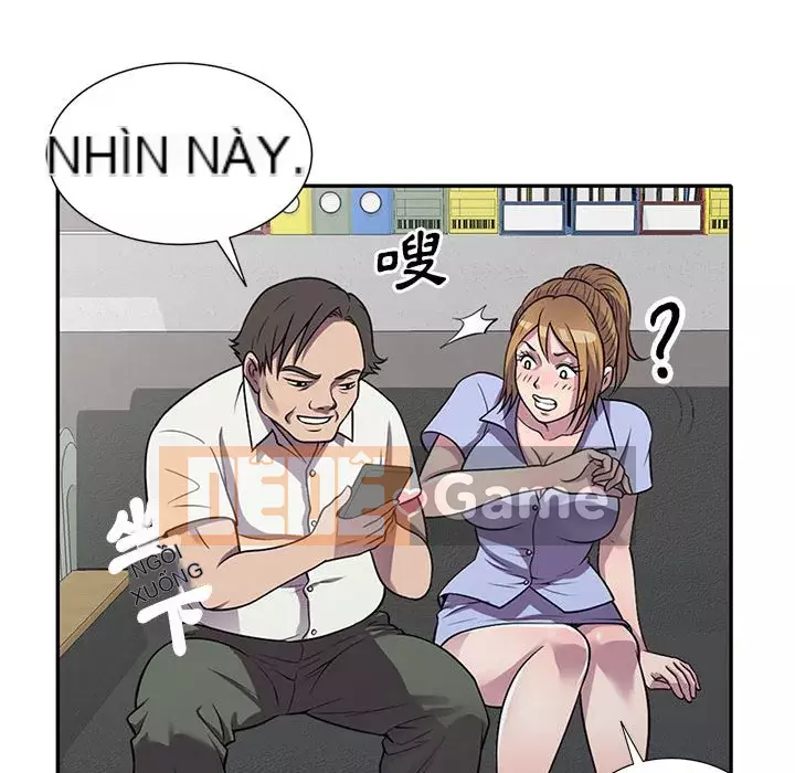 Người thuê nhà ở tầng dưới bồn chồn Chương 16-17