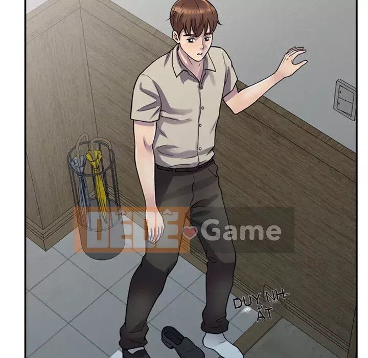 Người thuê nhà ở tầng dưới bồn chồn Chương 1-9
