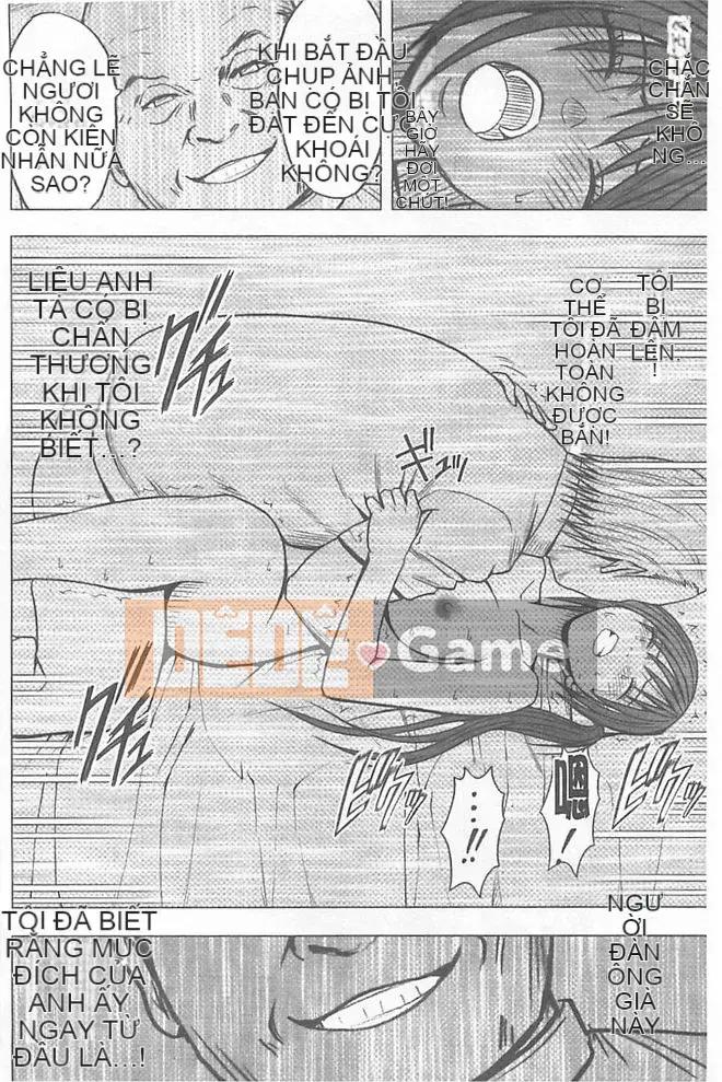 [クリムゾン] Một người phụ nữ được xoa bóp để đạt cực khoái (giữa)