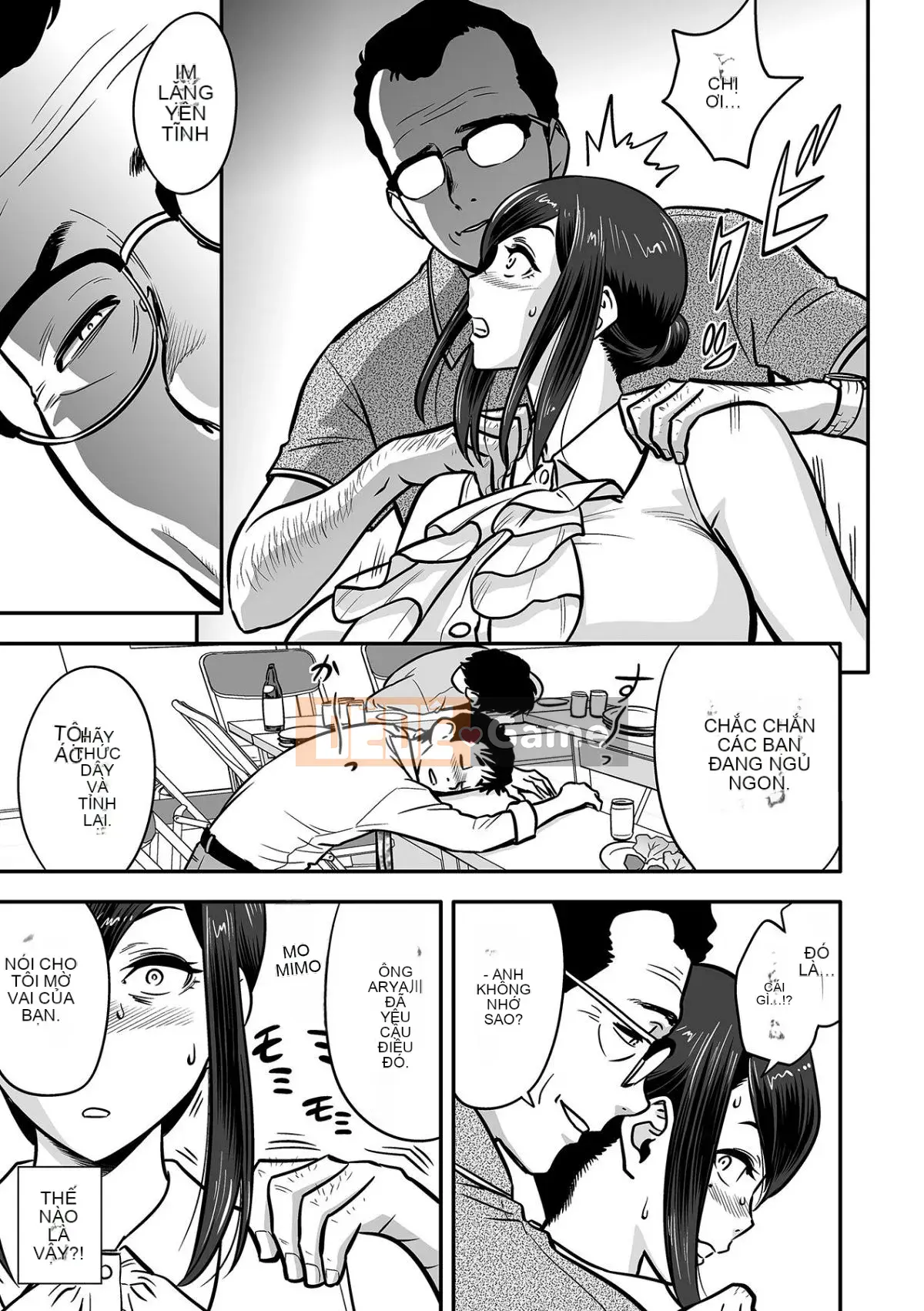 Yotoku Tatsunami Cuckolds Một giáo viên đã kết hôn say rượu