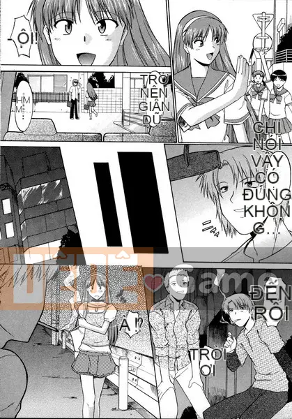 đi bộ thẳng đứng trần truồng