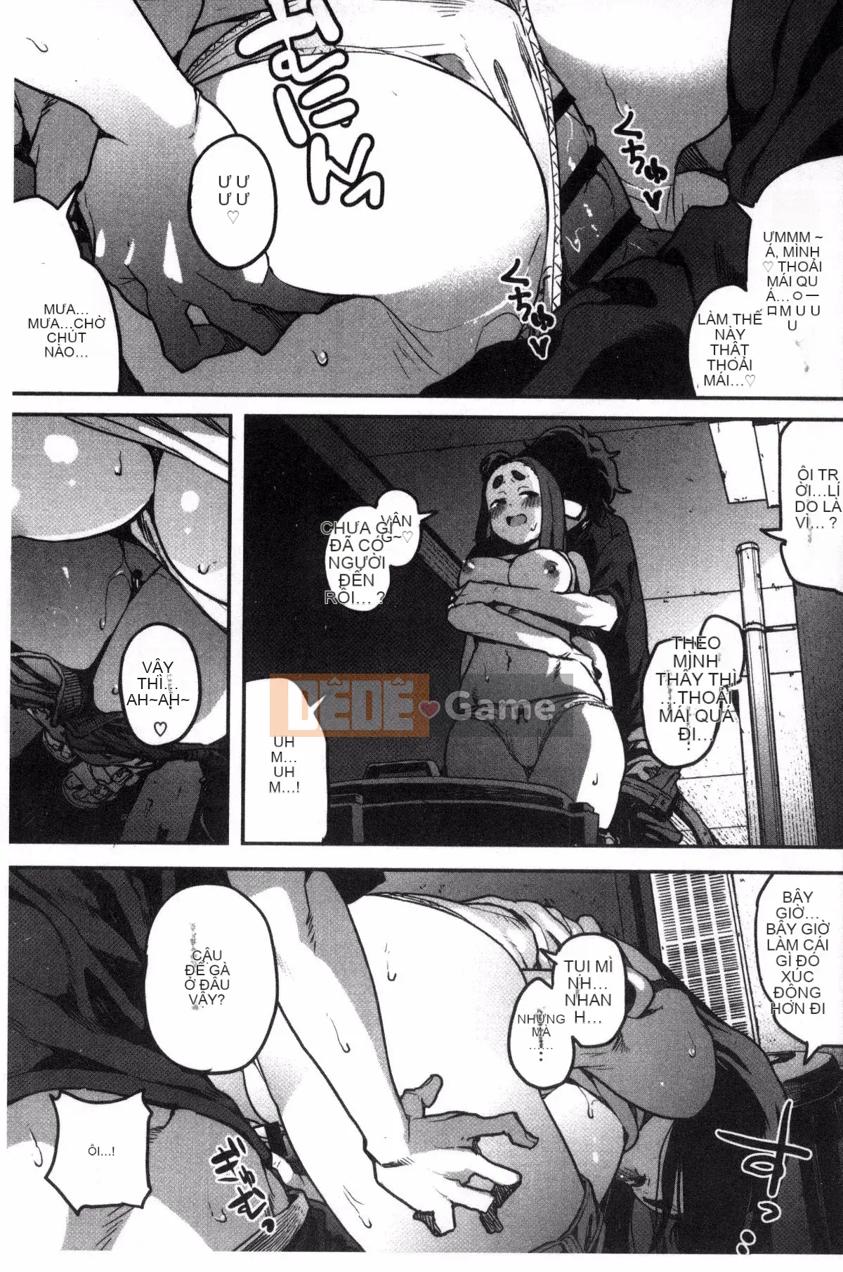 [Katsuya Takayanagi] Đó là một cuốn sách khiêu dâm.