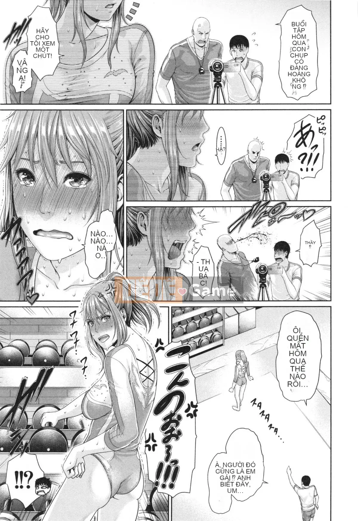 Em gái không đứng đắn và vợ trưởng thành