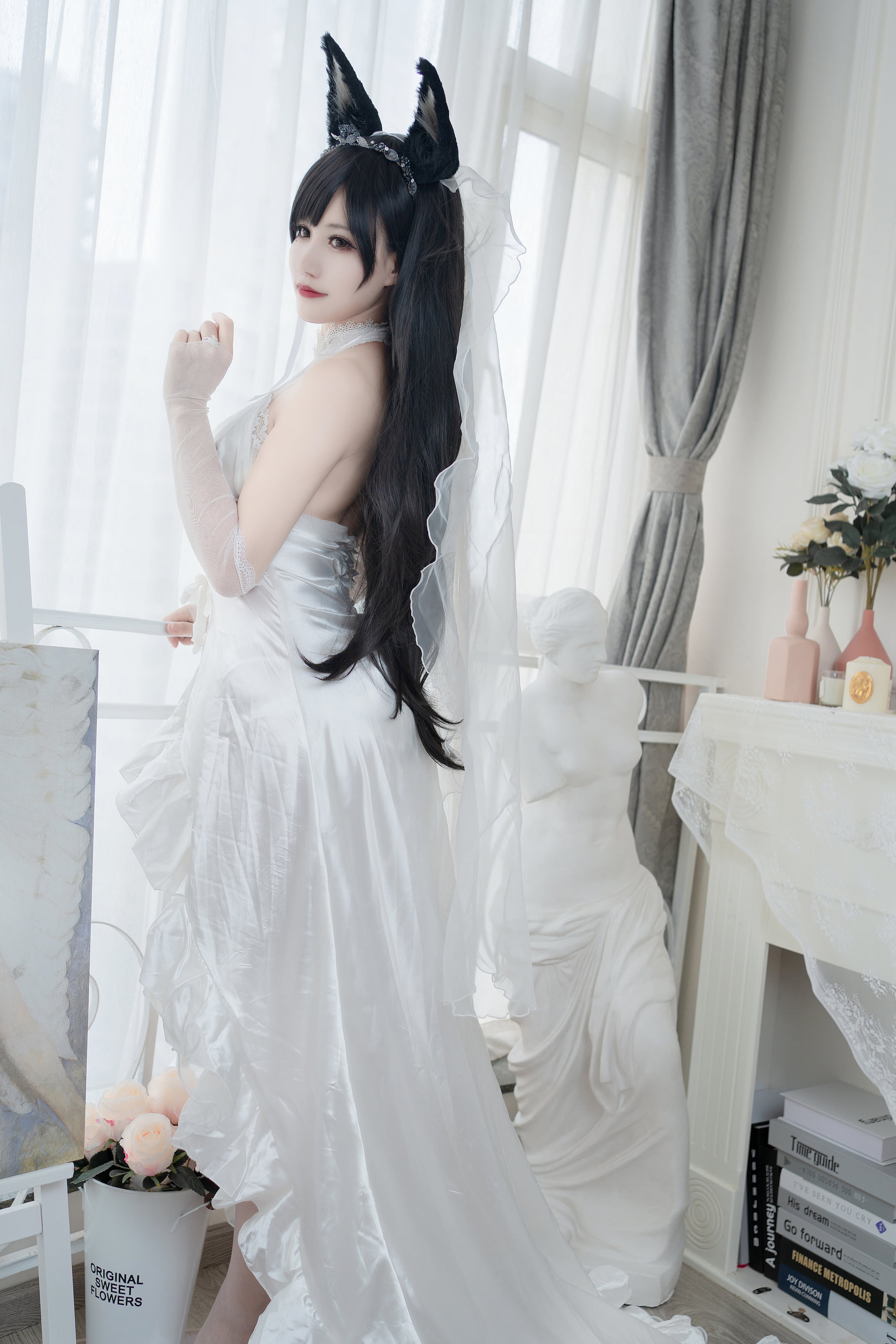 Chiyo W Okura - Váy cưới Atago