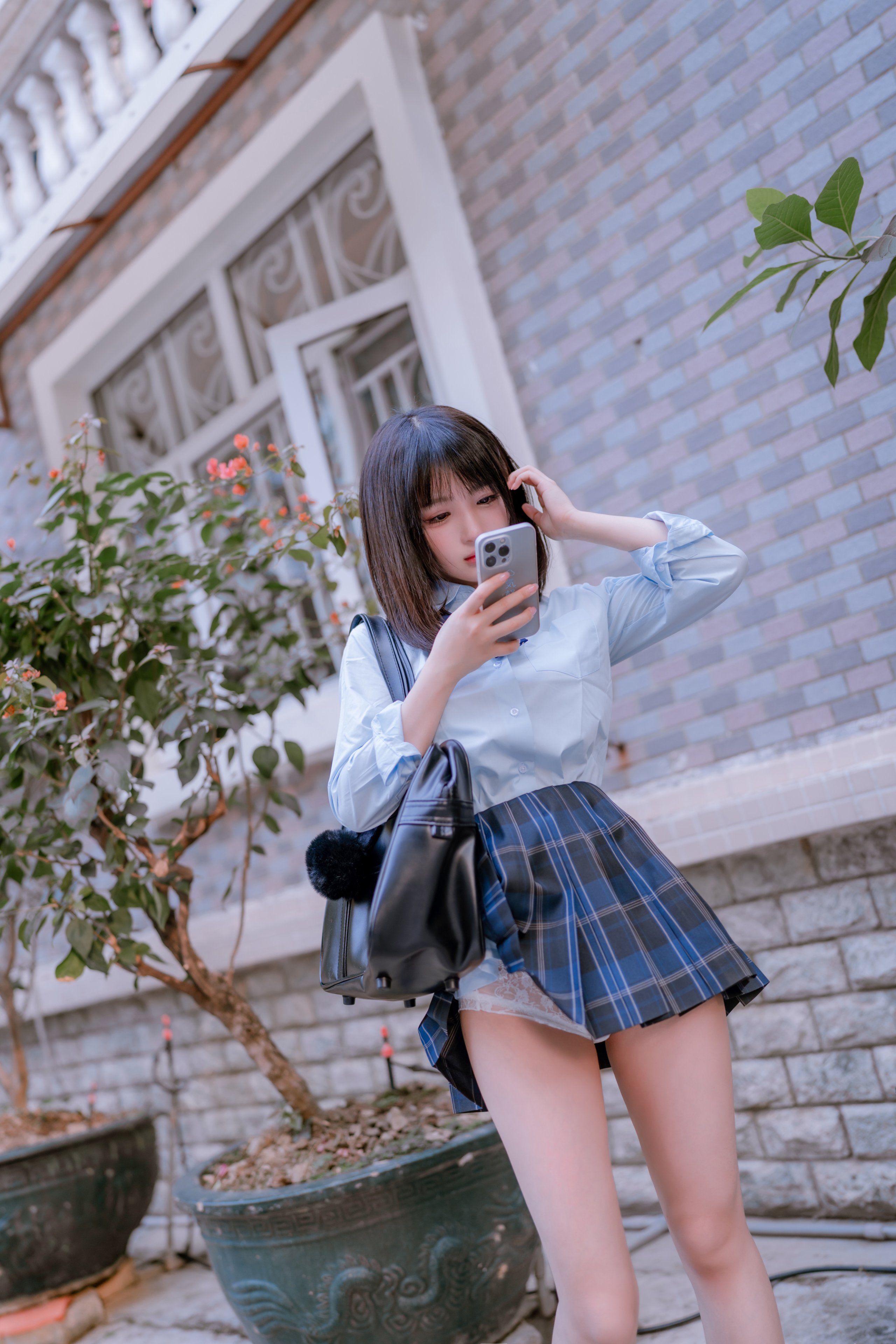 Ningning, Shujing - JK Home