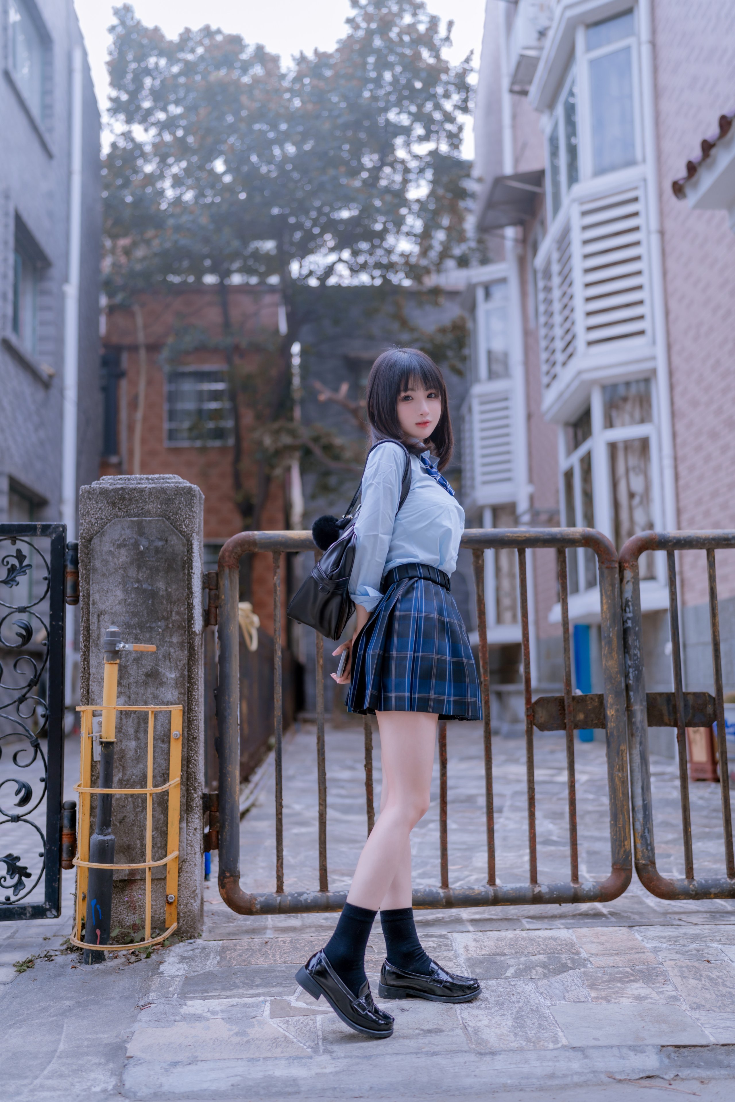 Ningning, Shujing - JK Home