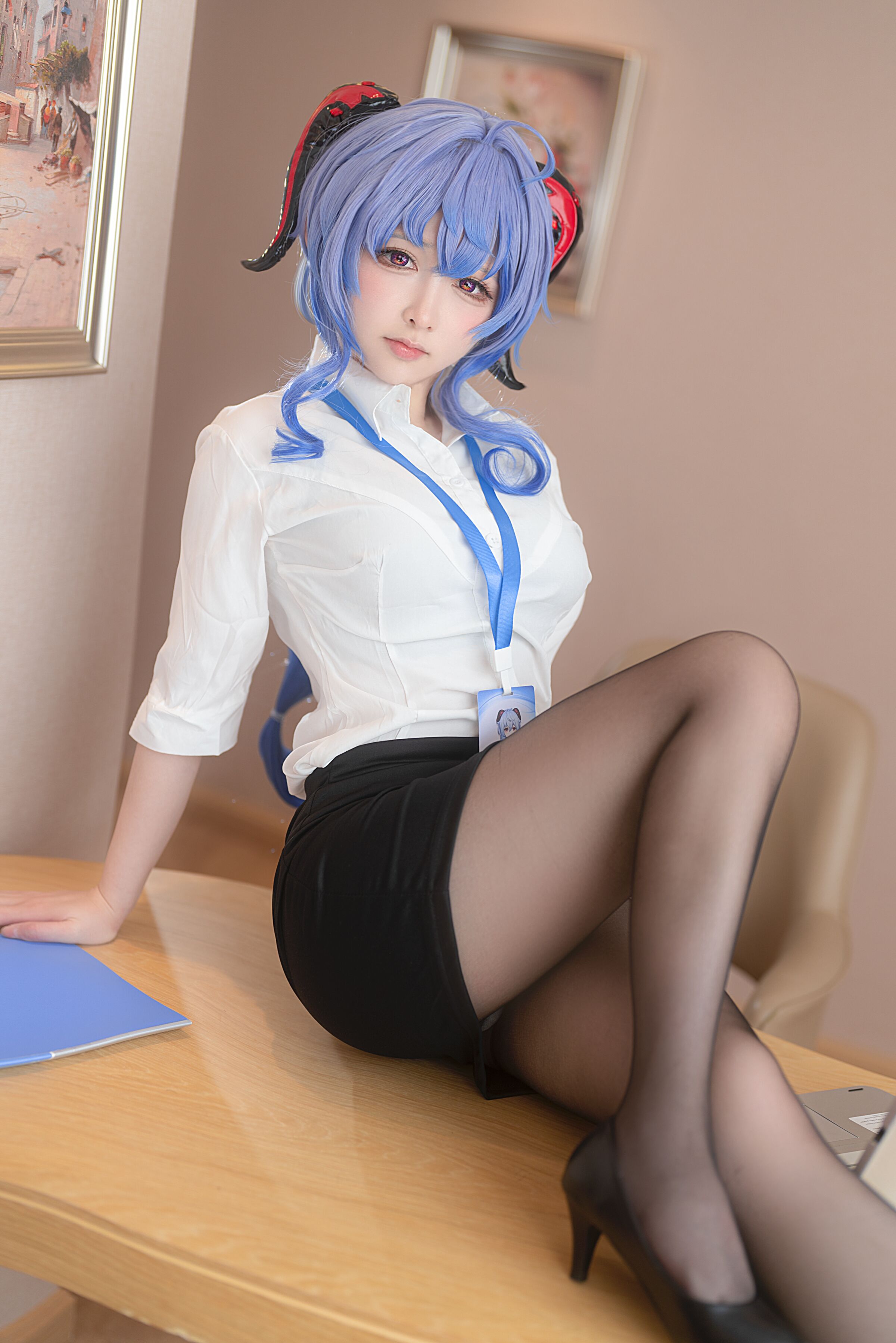 Sakura Li Li Eriri - Thư ký Gan Yu