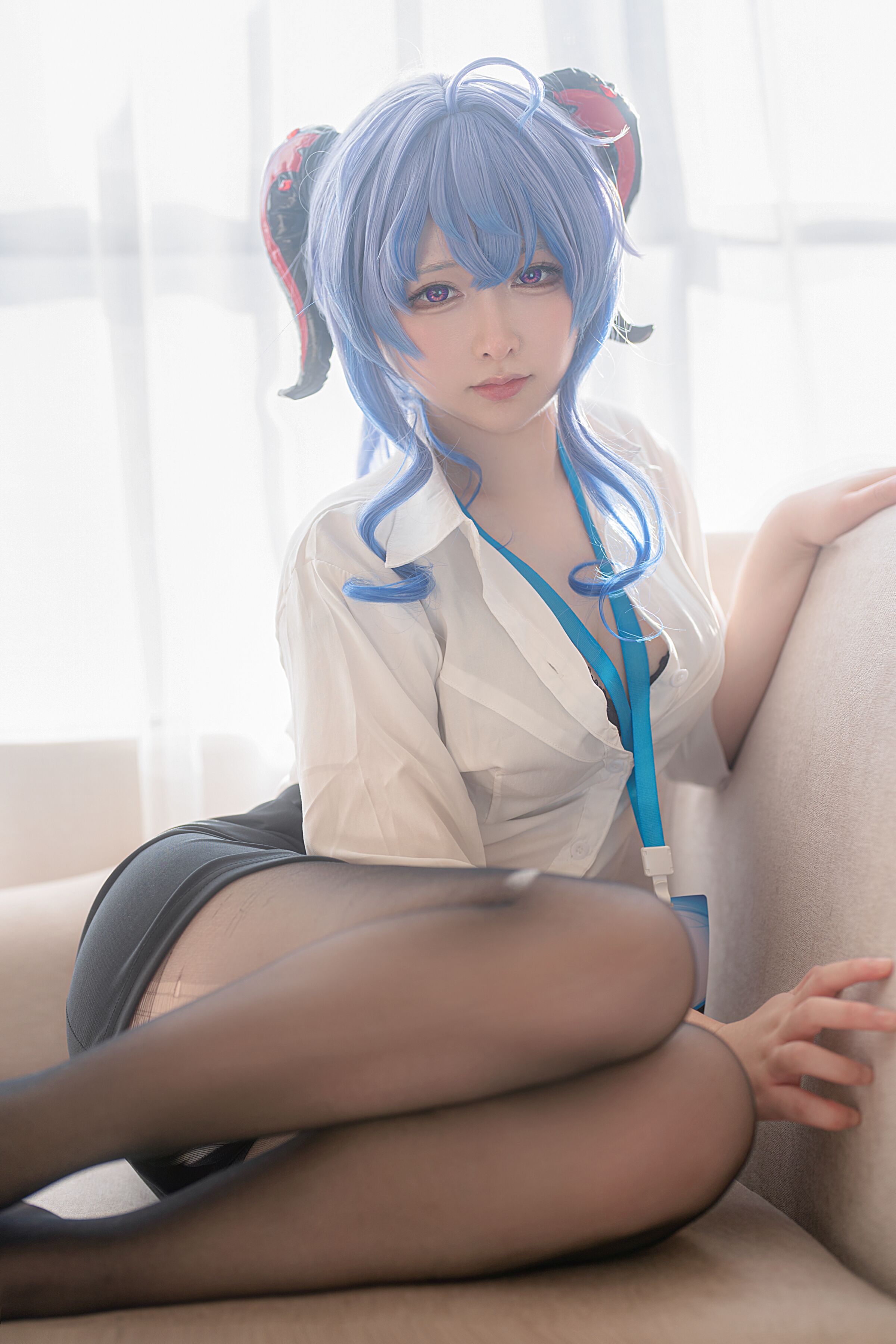 Sakura Li Li Eriri - Thư ký Gan Yu