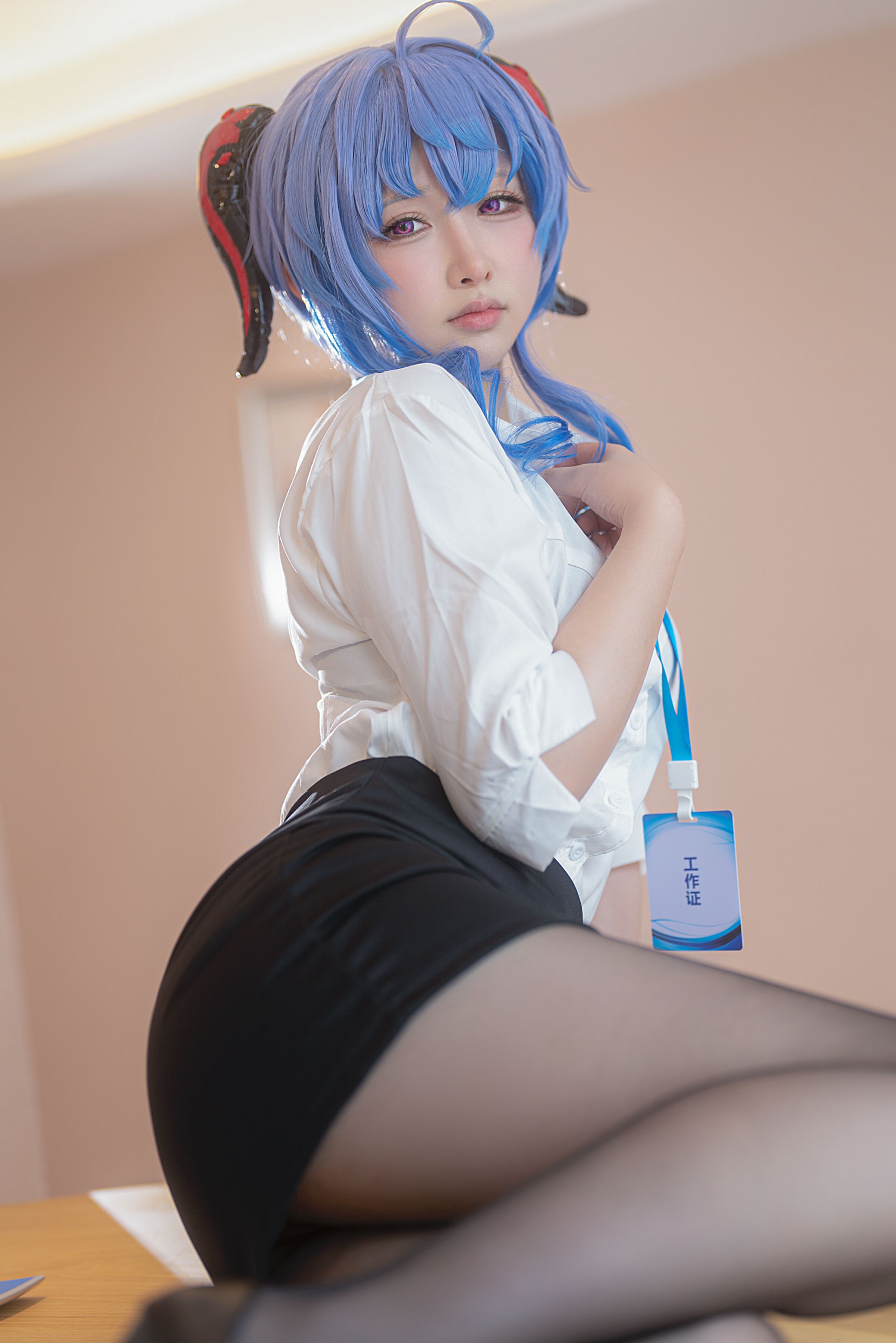 Sakura Li Li Eriri - Thư ký Gan Yu