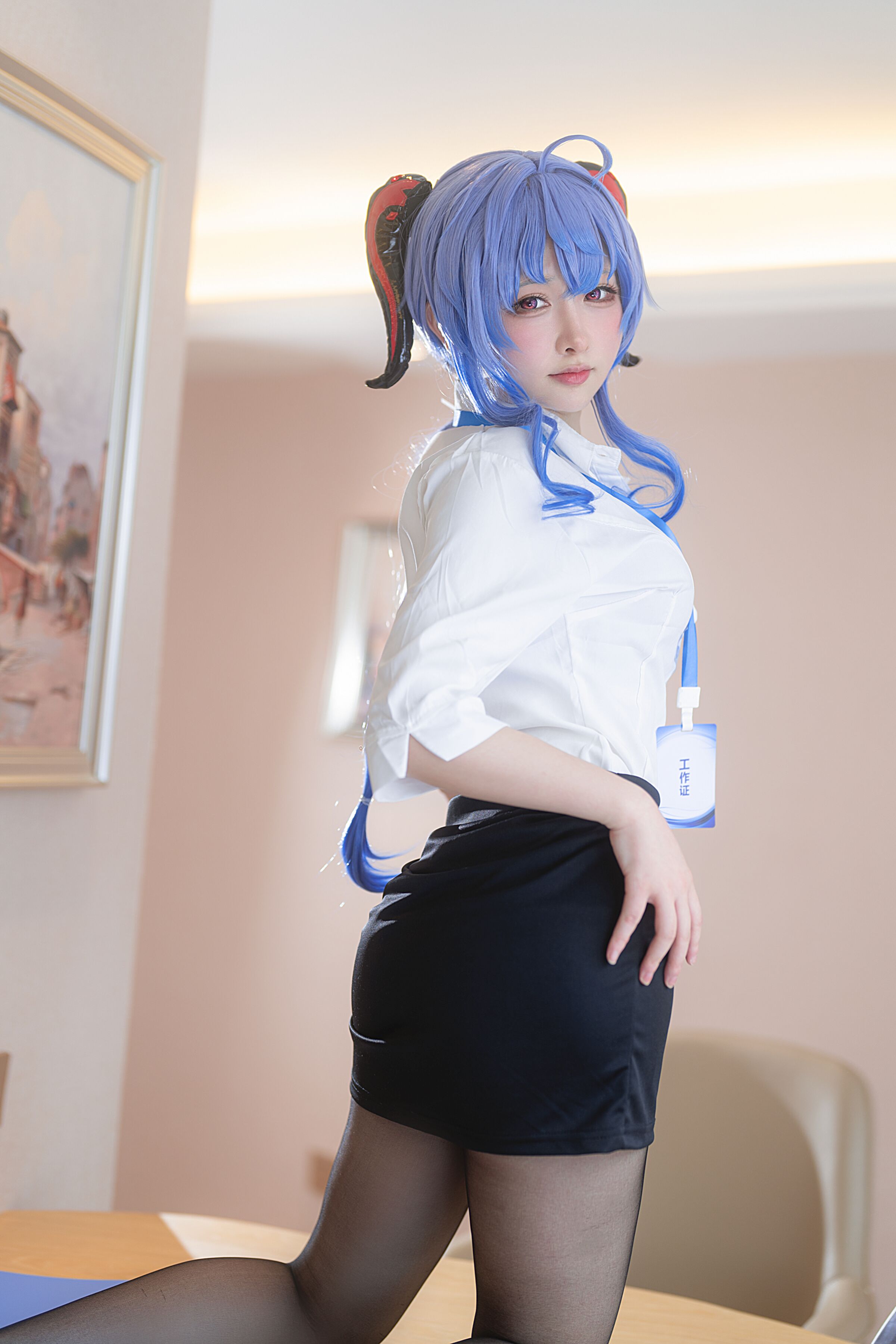 Sakura Li Li Eriri - Thư ký Gan Yu