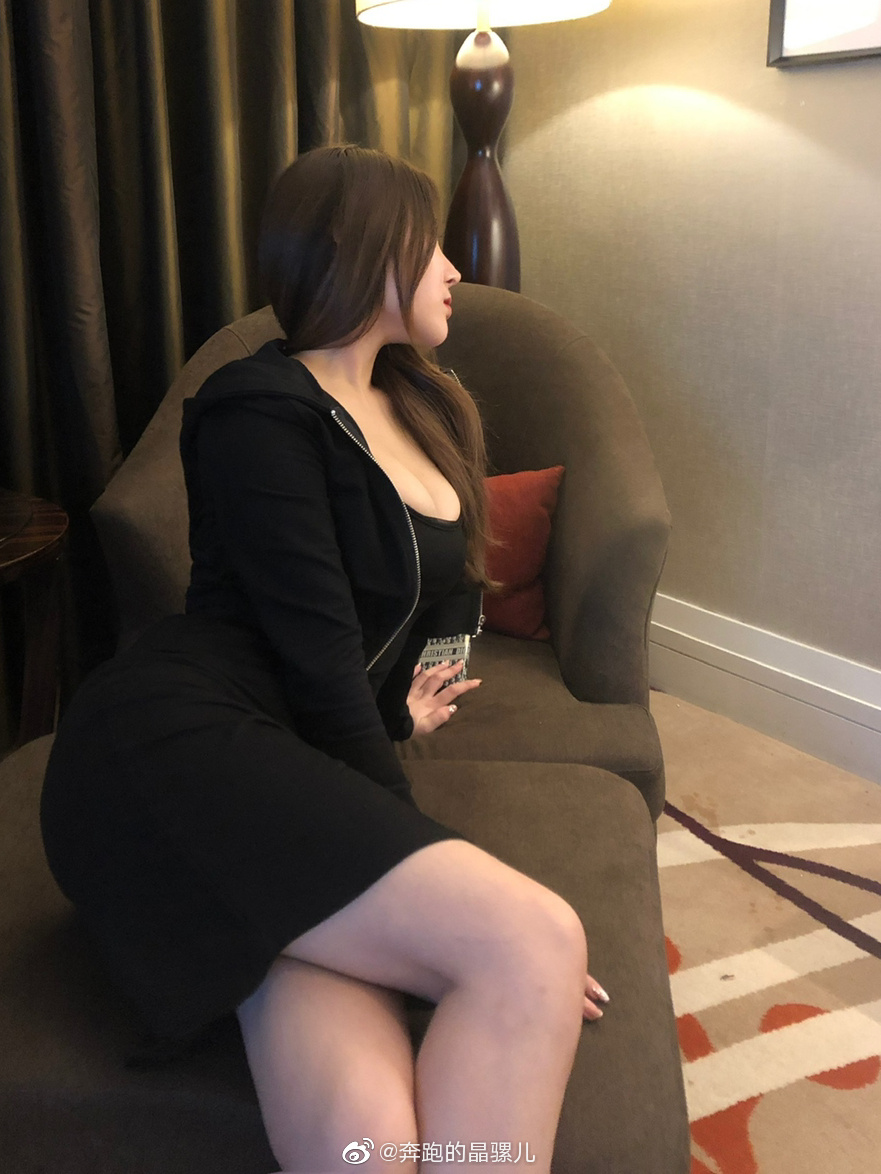 Chạy hình ảnh Weibo của Jingluoer