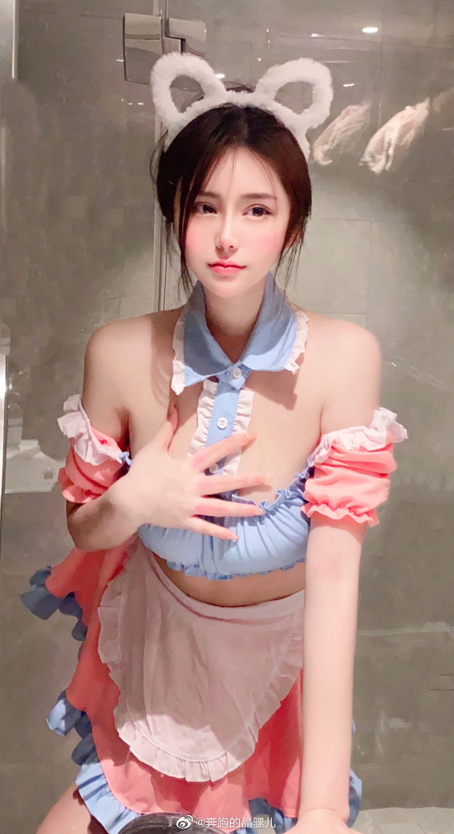 Chạy hình ảnh Weibo của Jingluoer