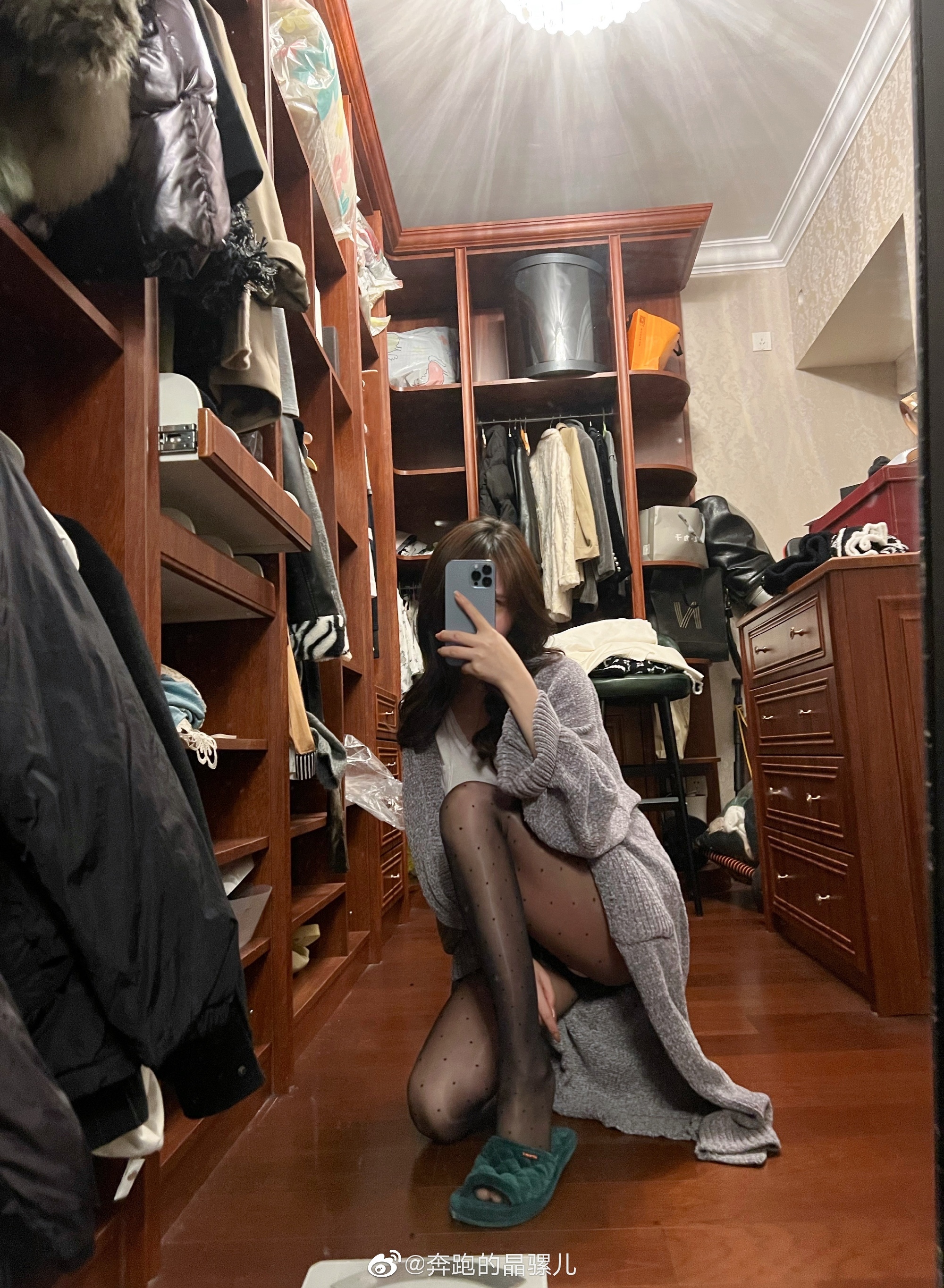 Chạy hình ảnh Weibo của Jingluoer