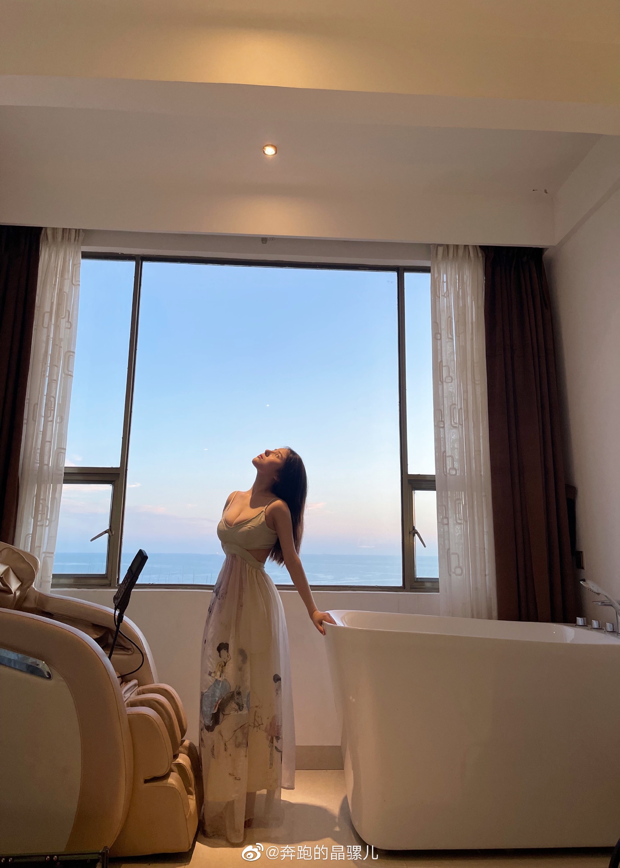 Chạy hình ảnh Weibo của Jingluoer