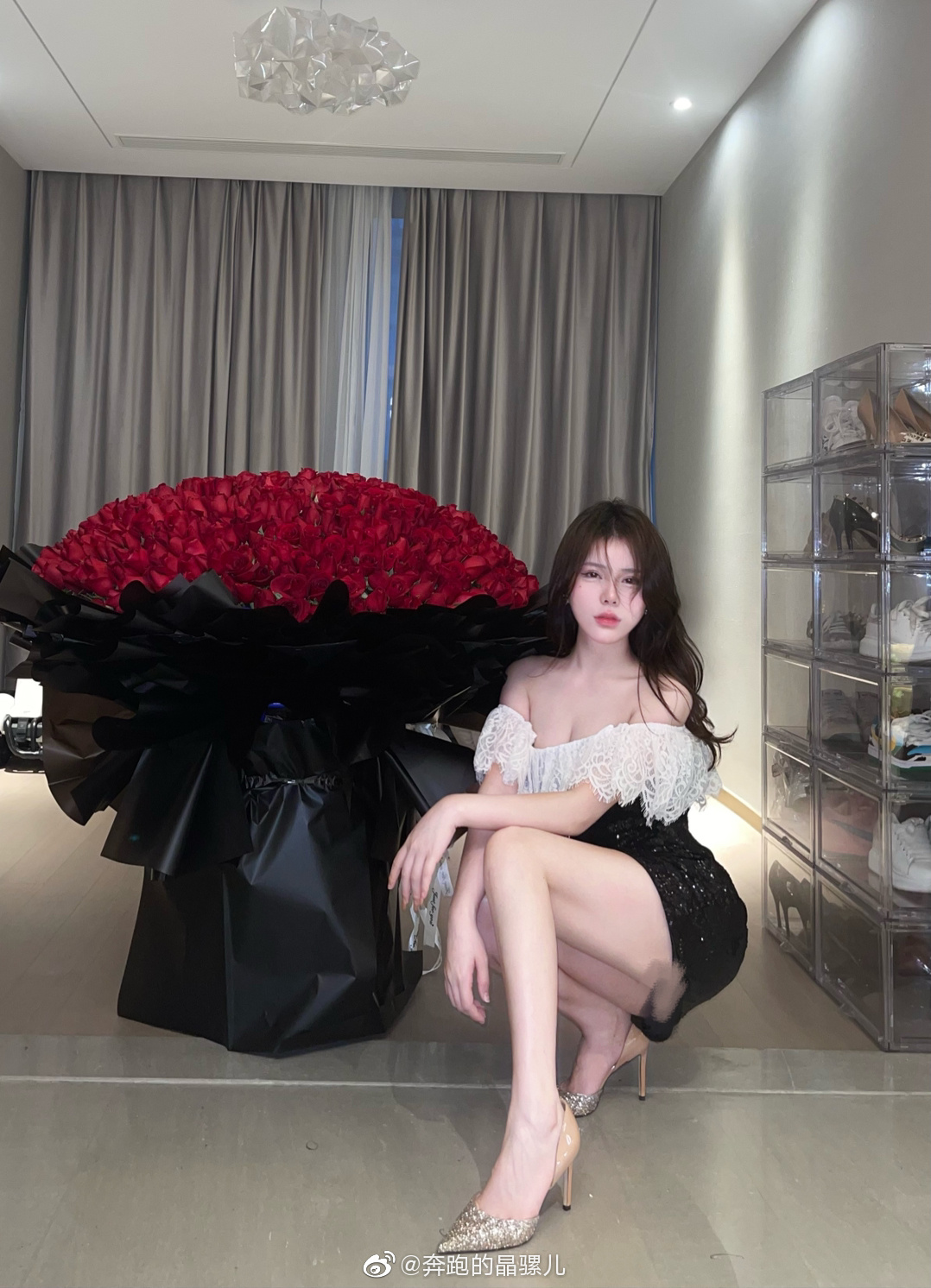 Chạy hình ảnh Weibo của Jingluoer