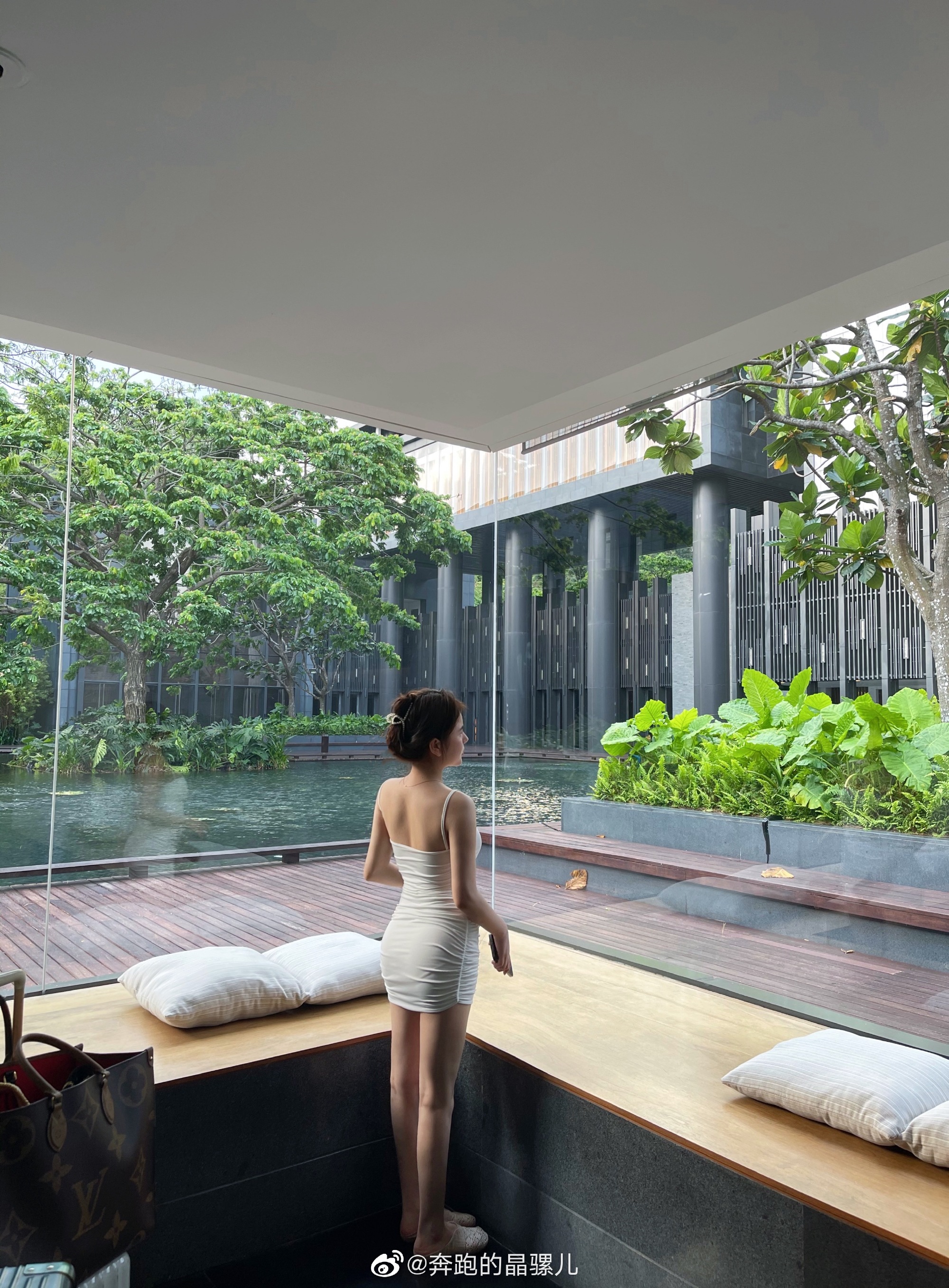 Chạy hình ảnh Weibo của Jingluoer