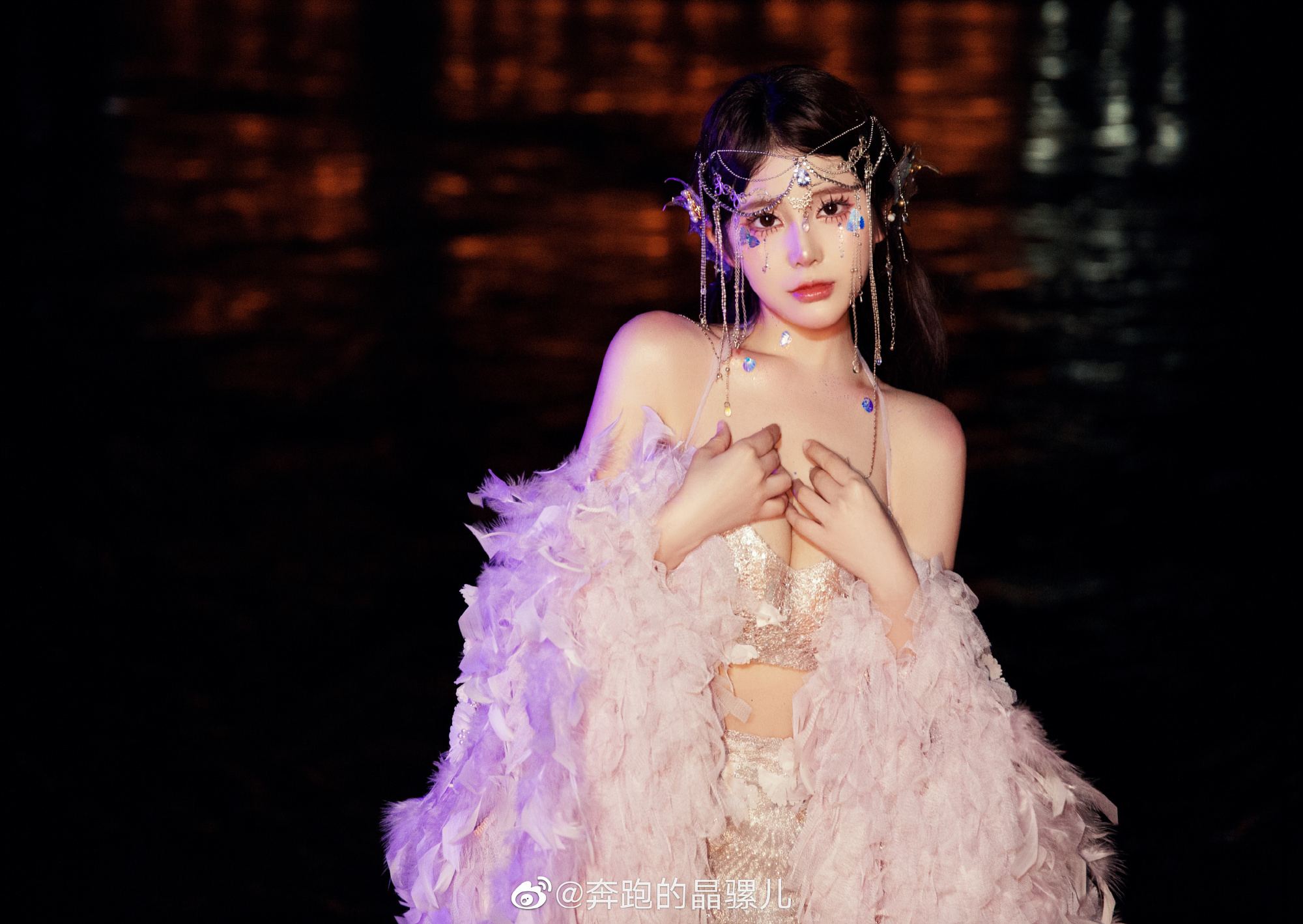Chạy hình ảnh Weibo của Jingluoer