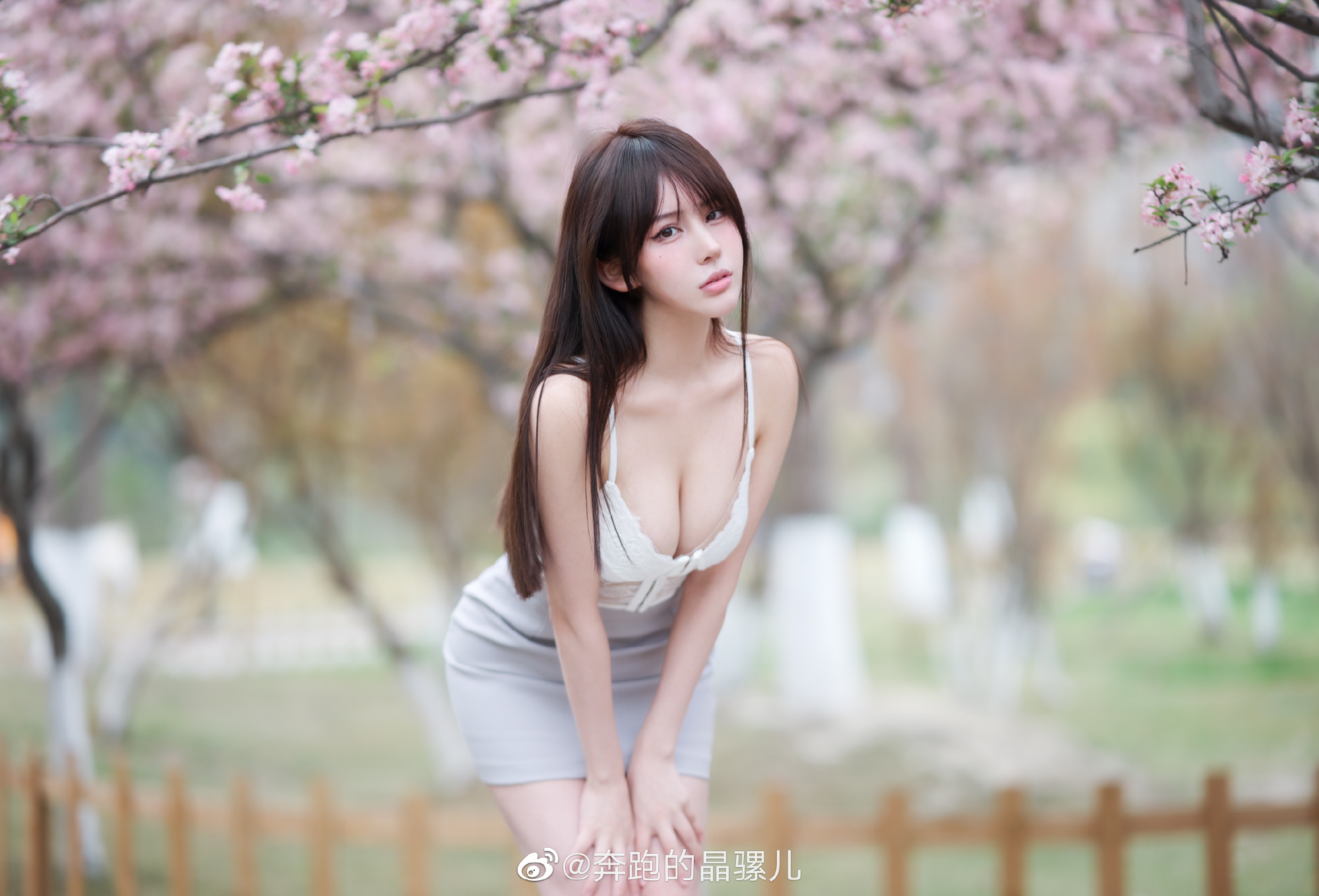 Chạy hình ảnh Weibo của Jingluoer