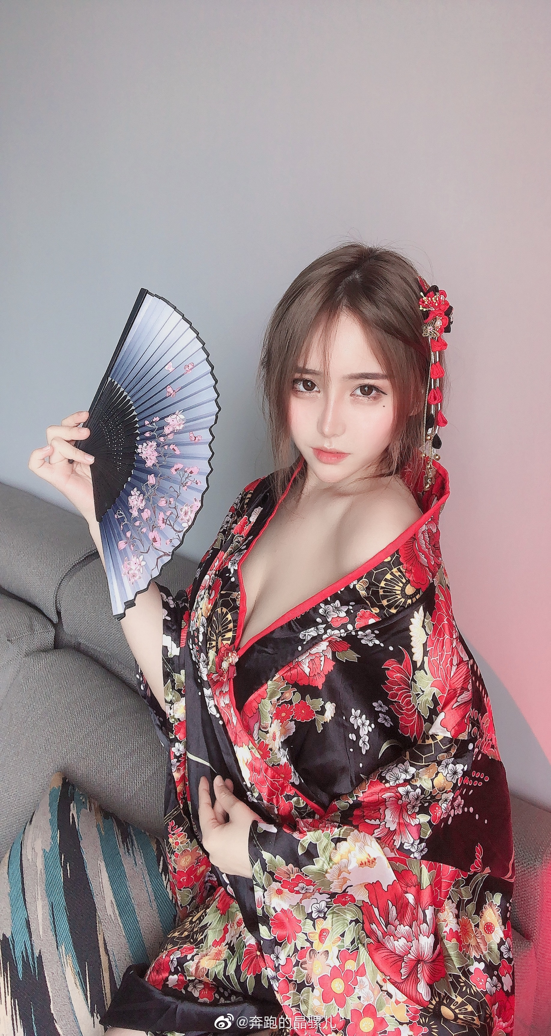 Chạy hình ảnh Weibo của Jingluoer