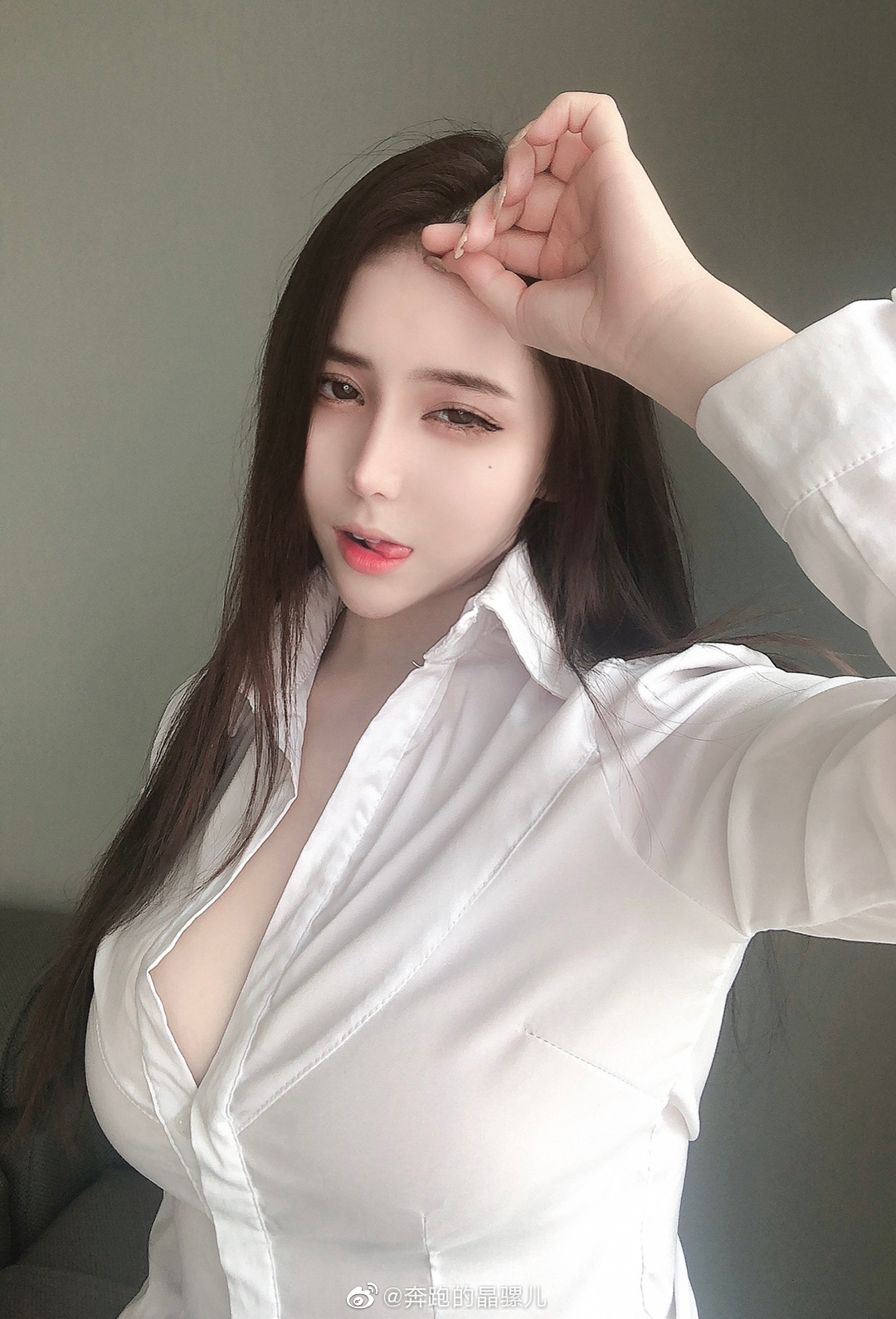 Chạy hình ảnh Weibo của Jingluoer