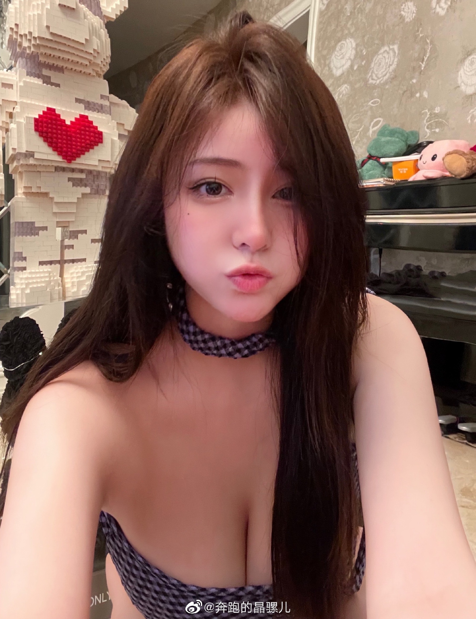 Chạy hình ảnh Weibo của Jingluoer