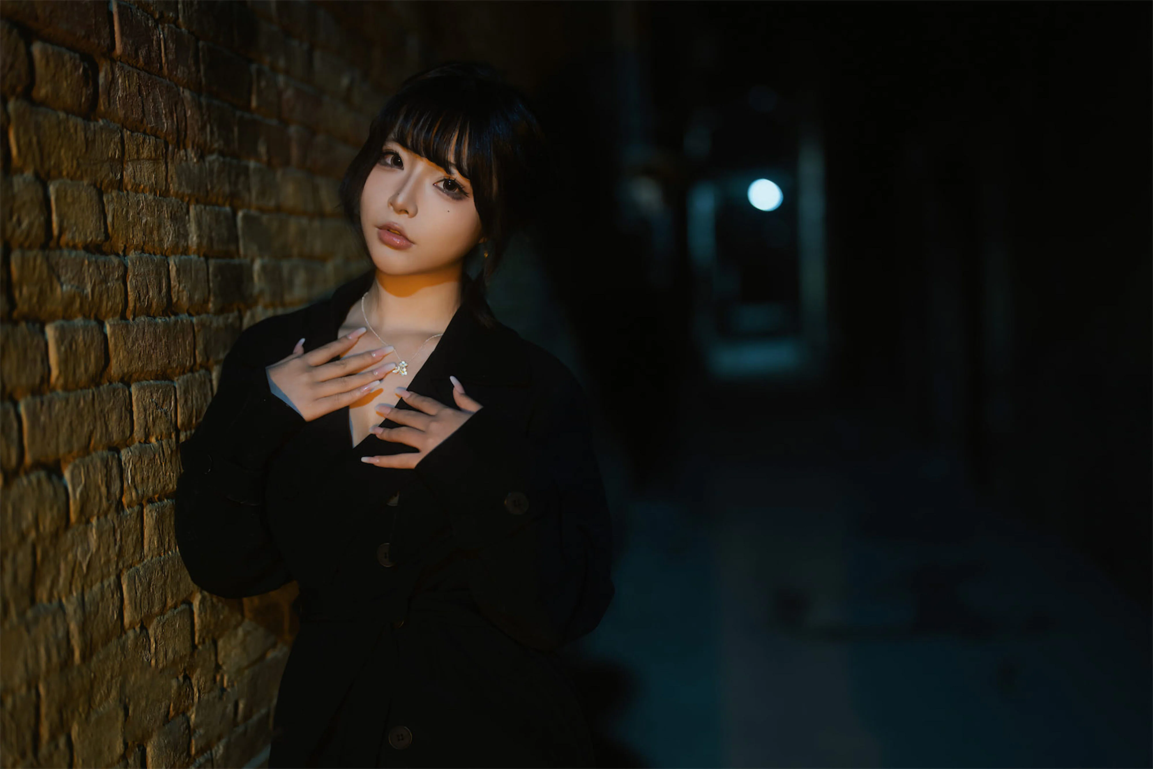 Yuuhui Yuhui hẻm tối