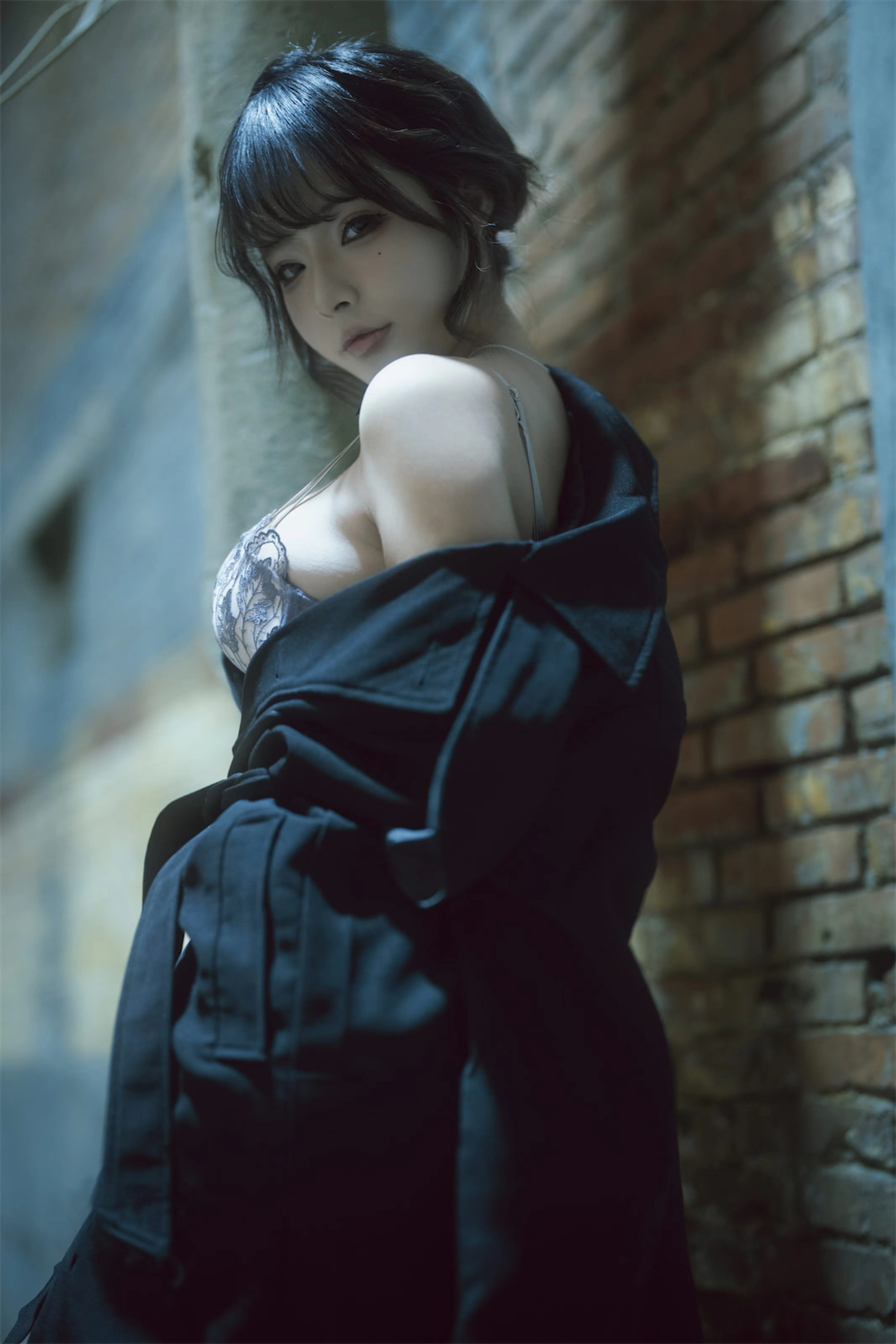 Yuuhui Yuhui hẻm tối