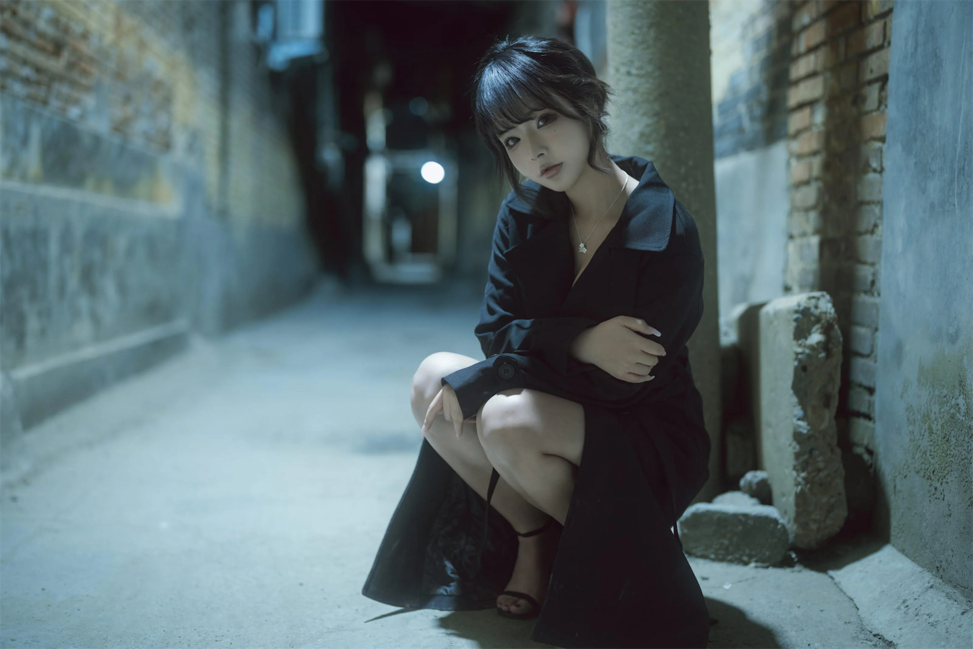 Yuuhui Yuhui hẻm tối