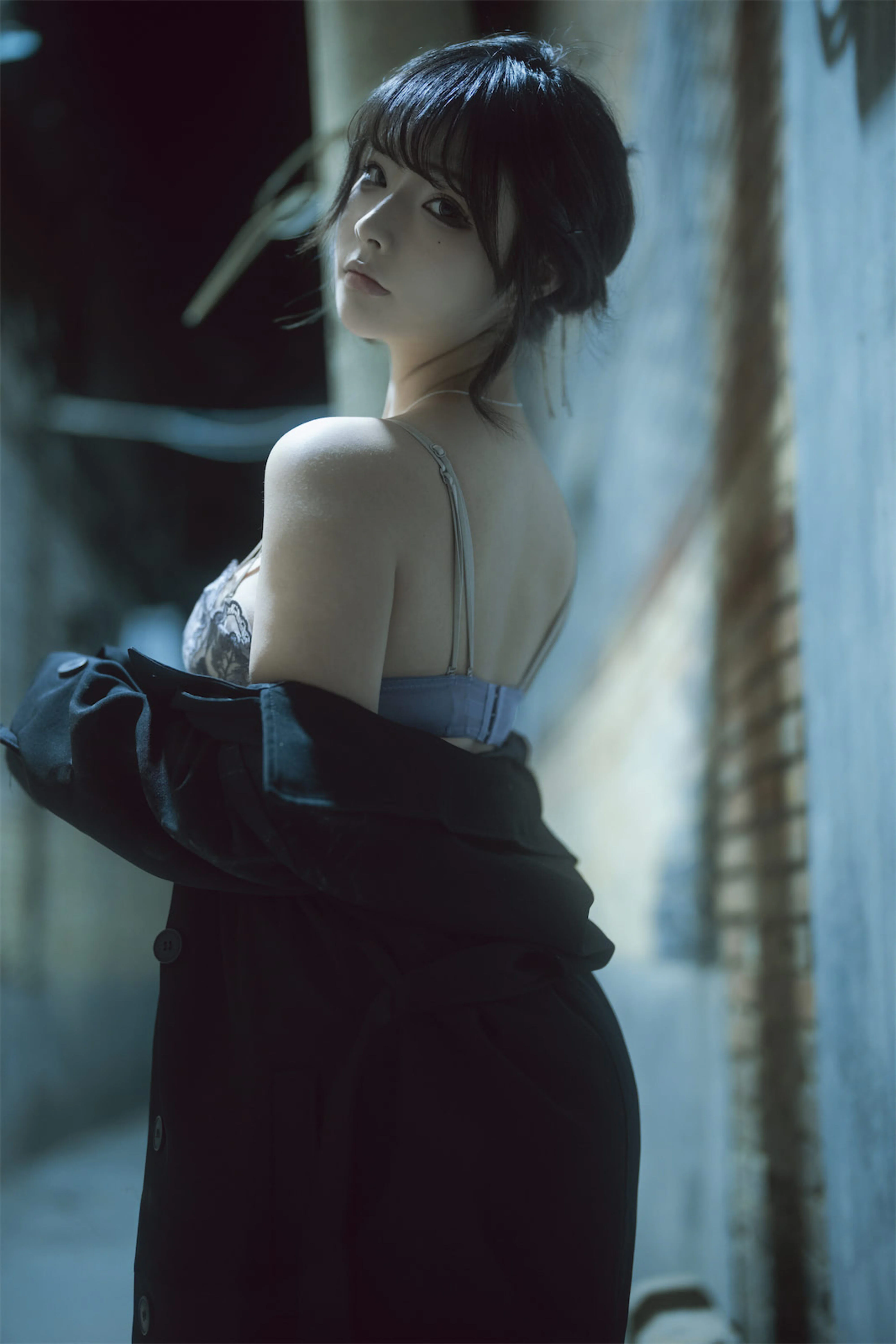 Yuuhui Yuhui hẻm tối