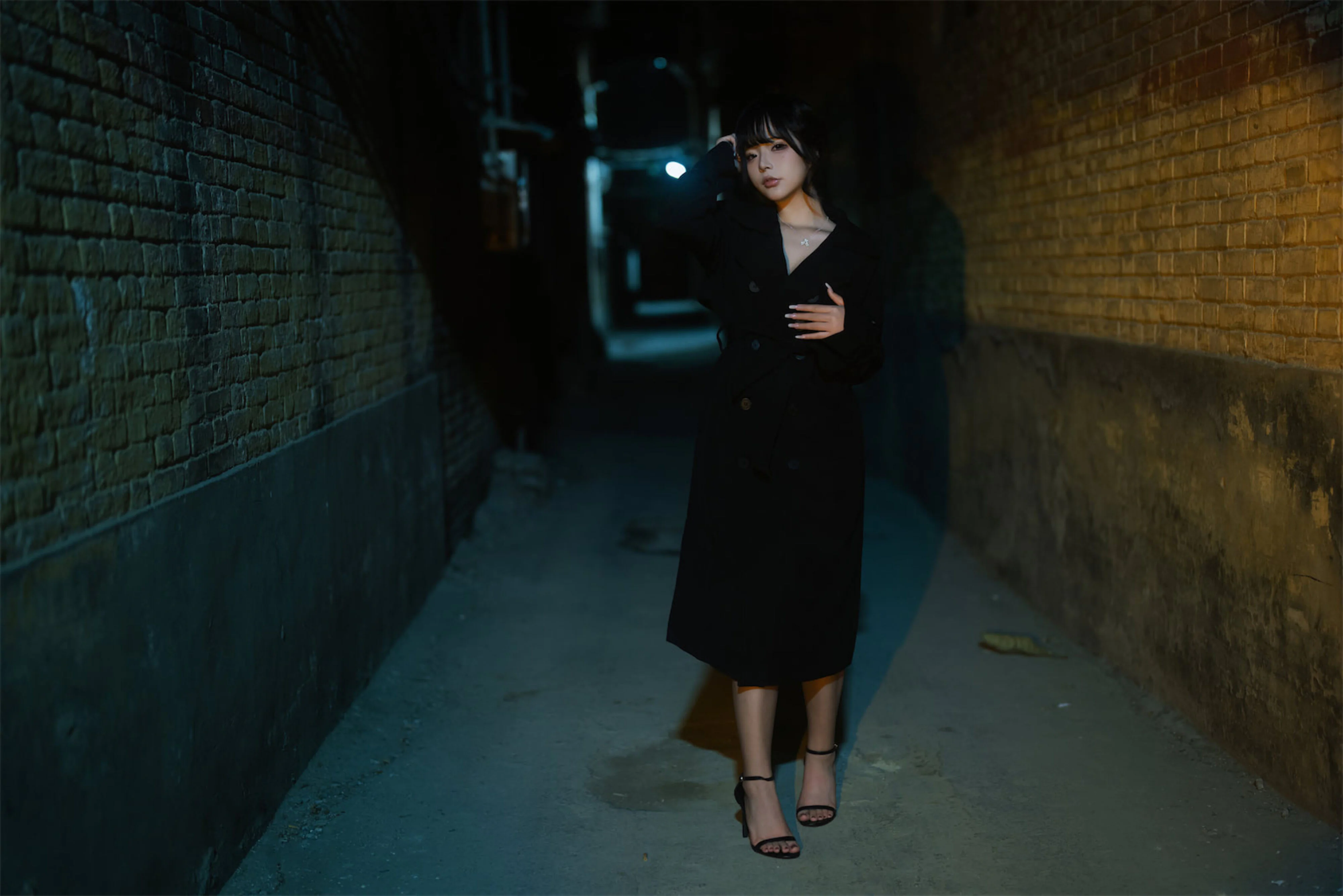 Yuuhui Yuhui hẻm tối