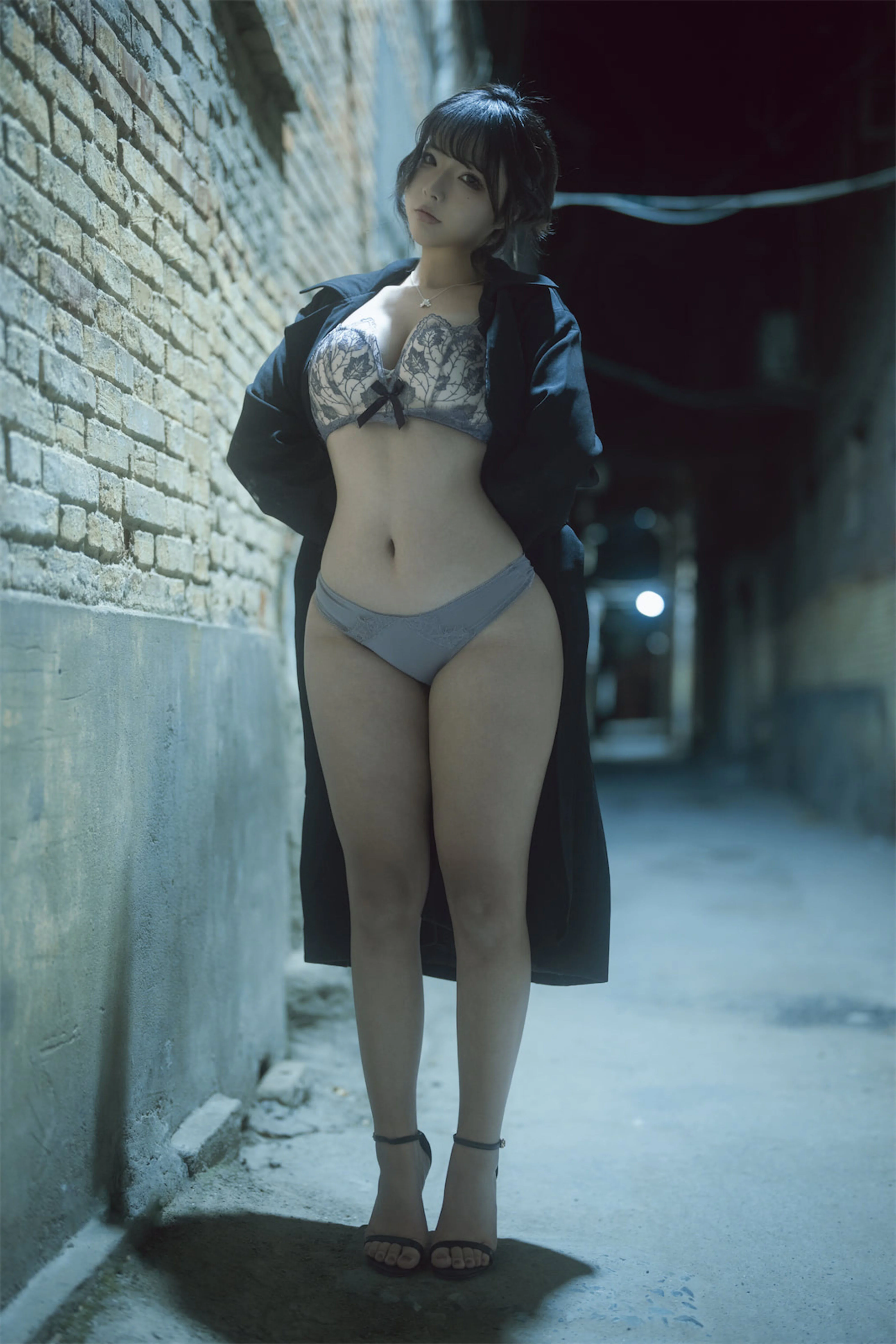Yuuhui Yuhui hẻm tối