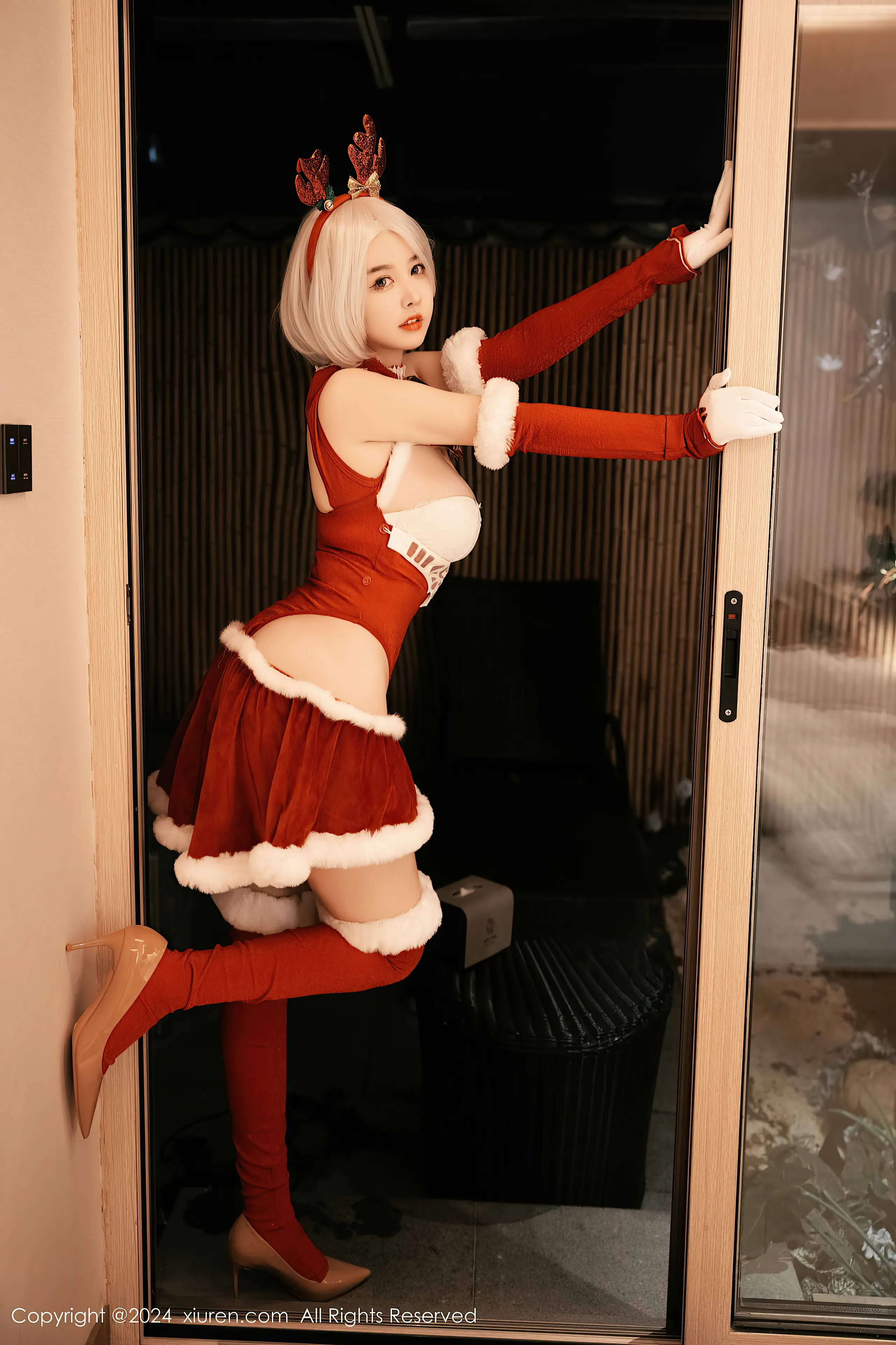 [Xiuren xiuren.com: Cherry Calf] Yorha 2B Chrismast