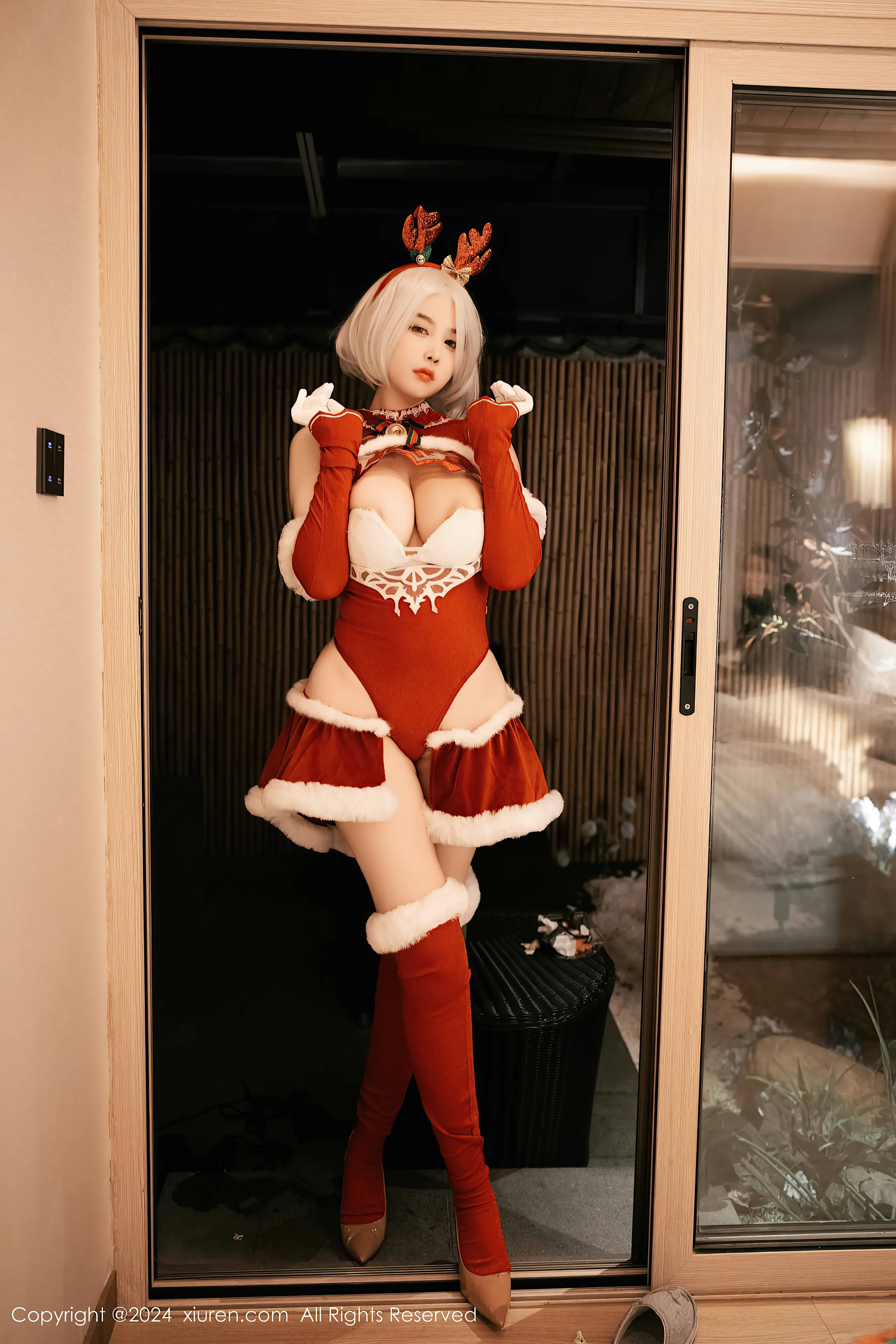 [Xiuren xiuren.com: Cherry Calf] Yorha 2B Chrismast
