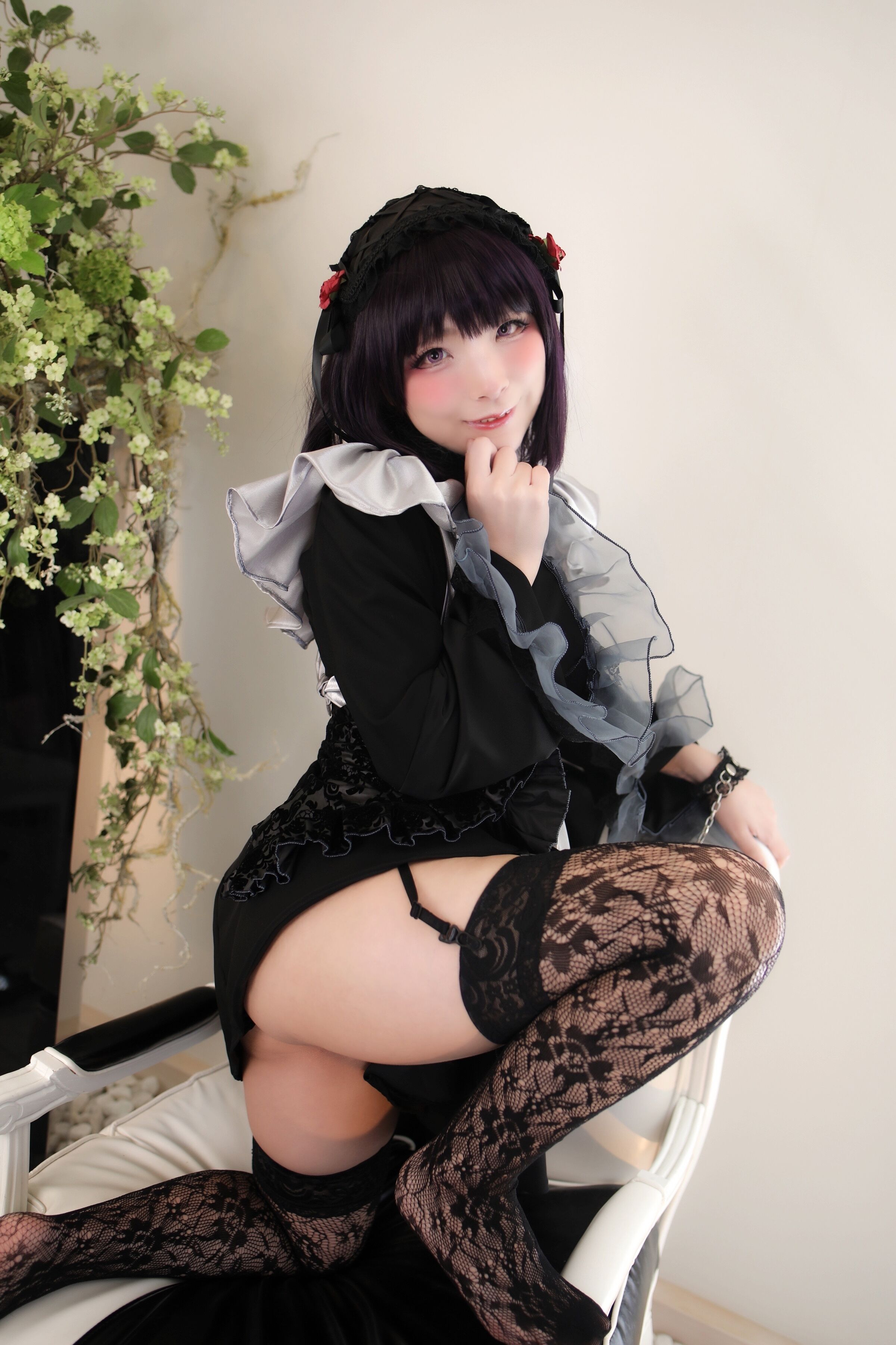 Trong trường hợp của Shizukutan, Komo-chan ăn mặc