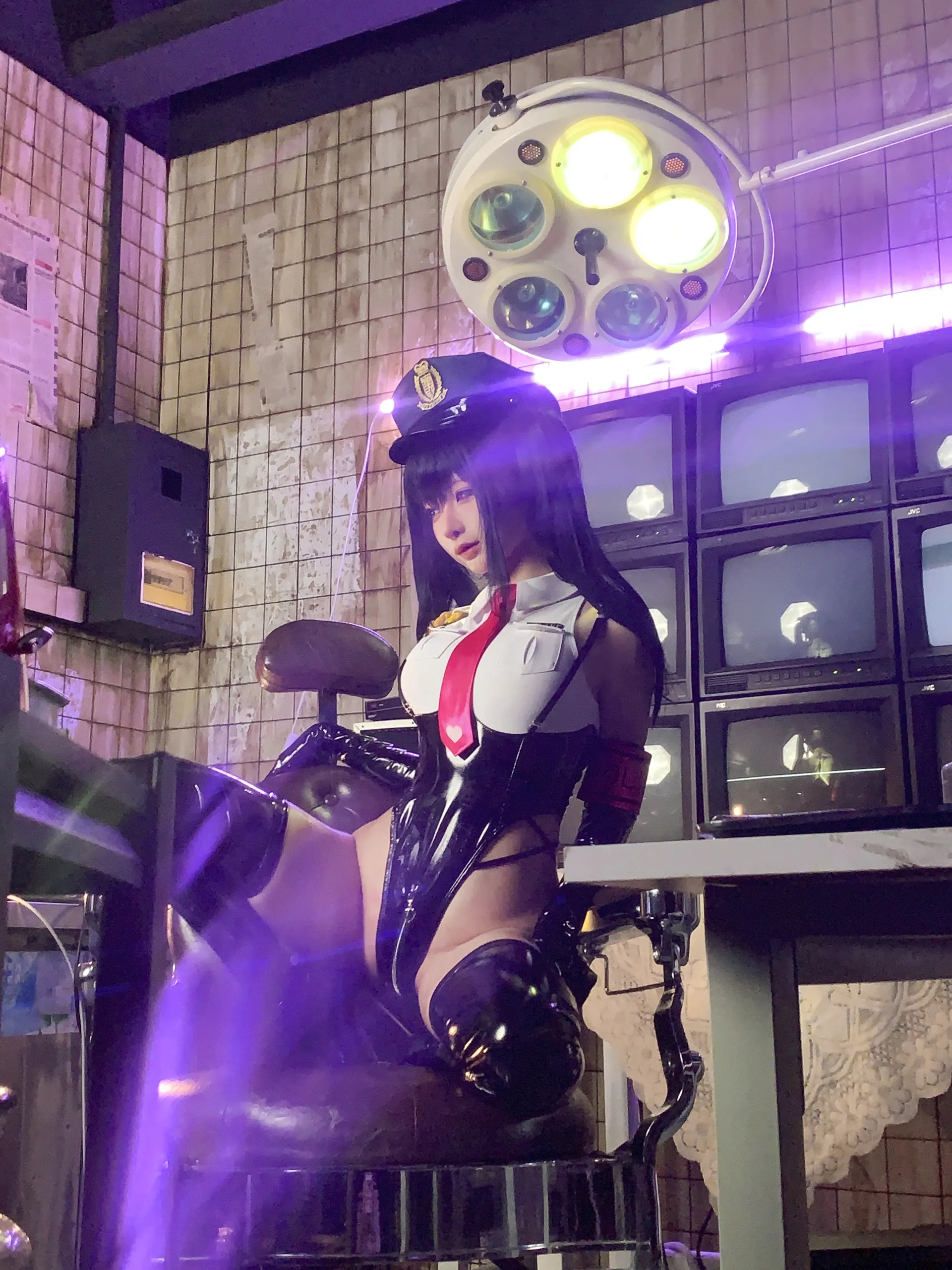 Momo ngu ngốc - utsunomiya saki