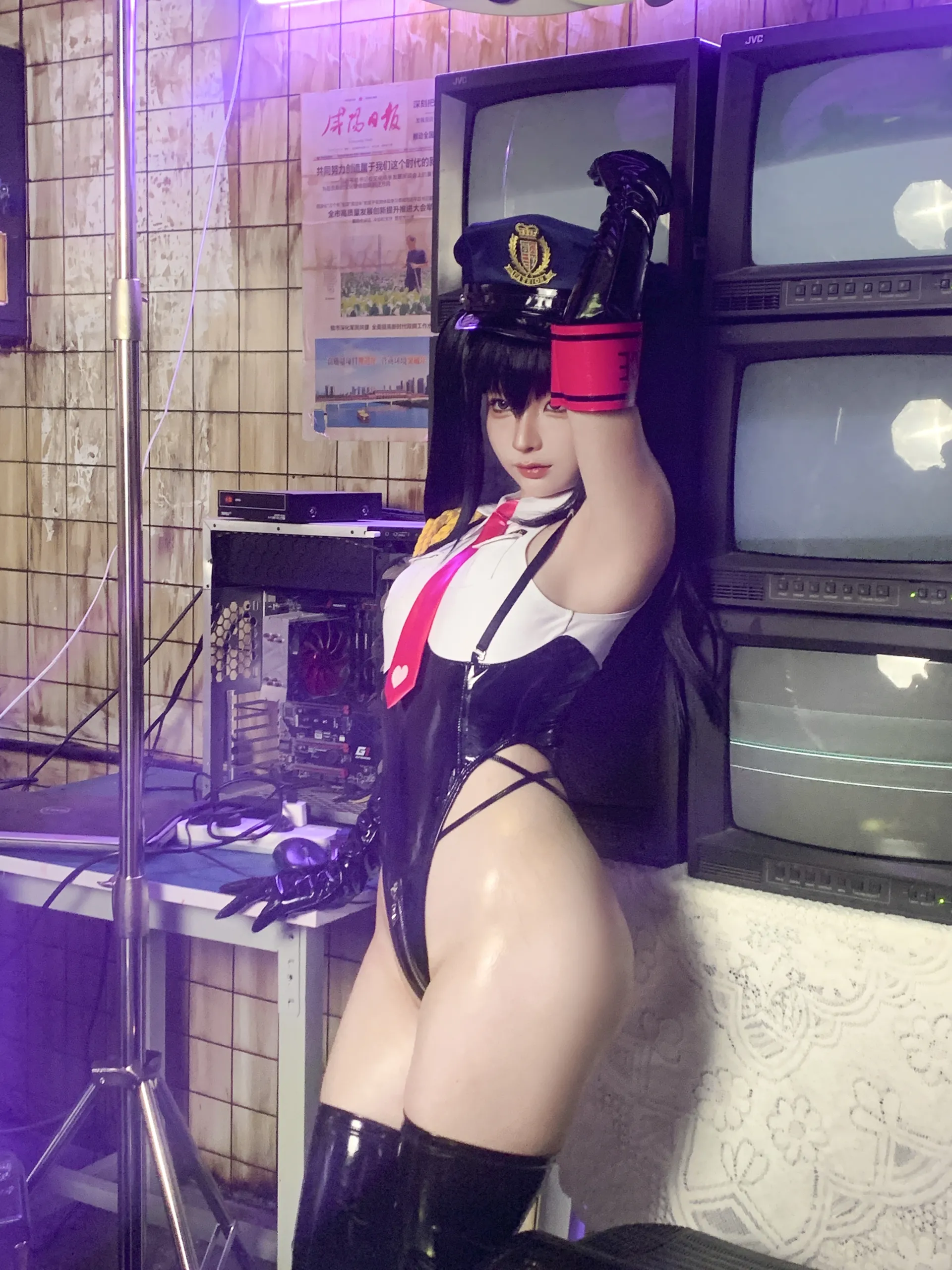Momo ngu ngốc - utsunomiya saki