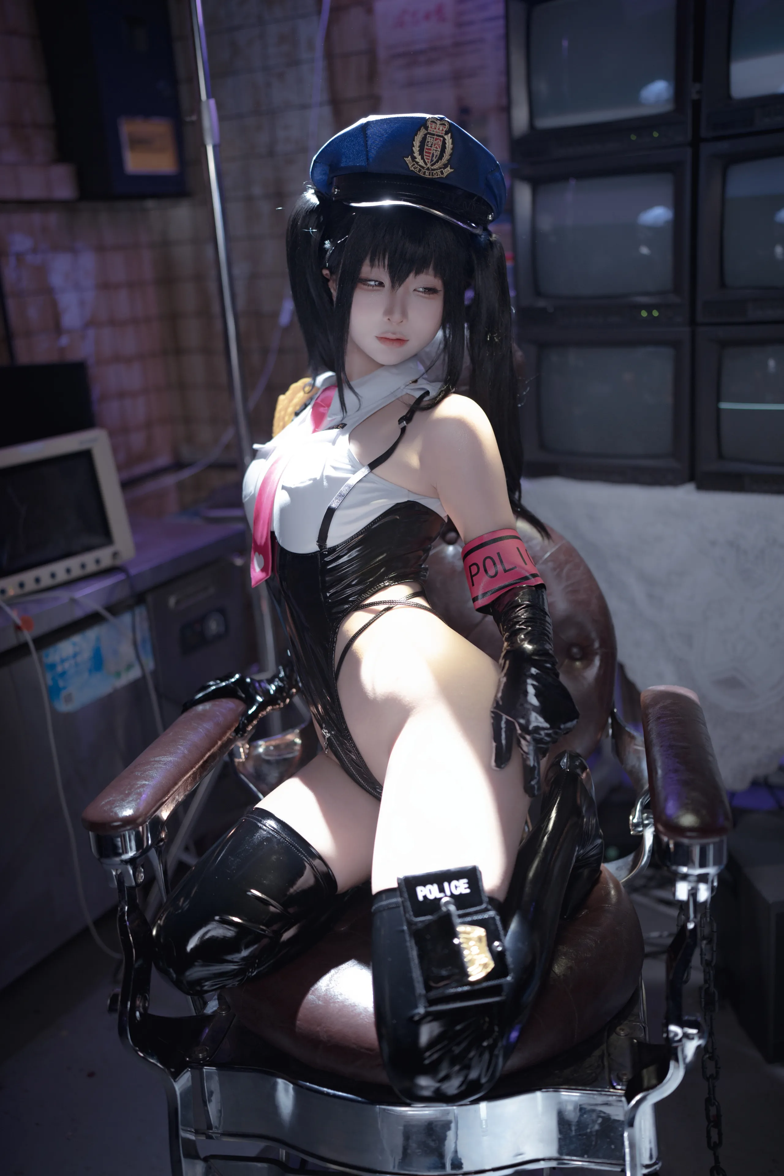 Momo ngu ngốc - utsunomiya saki