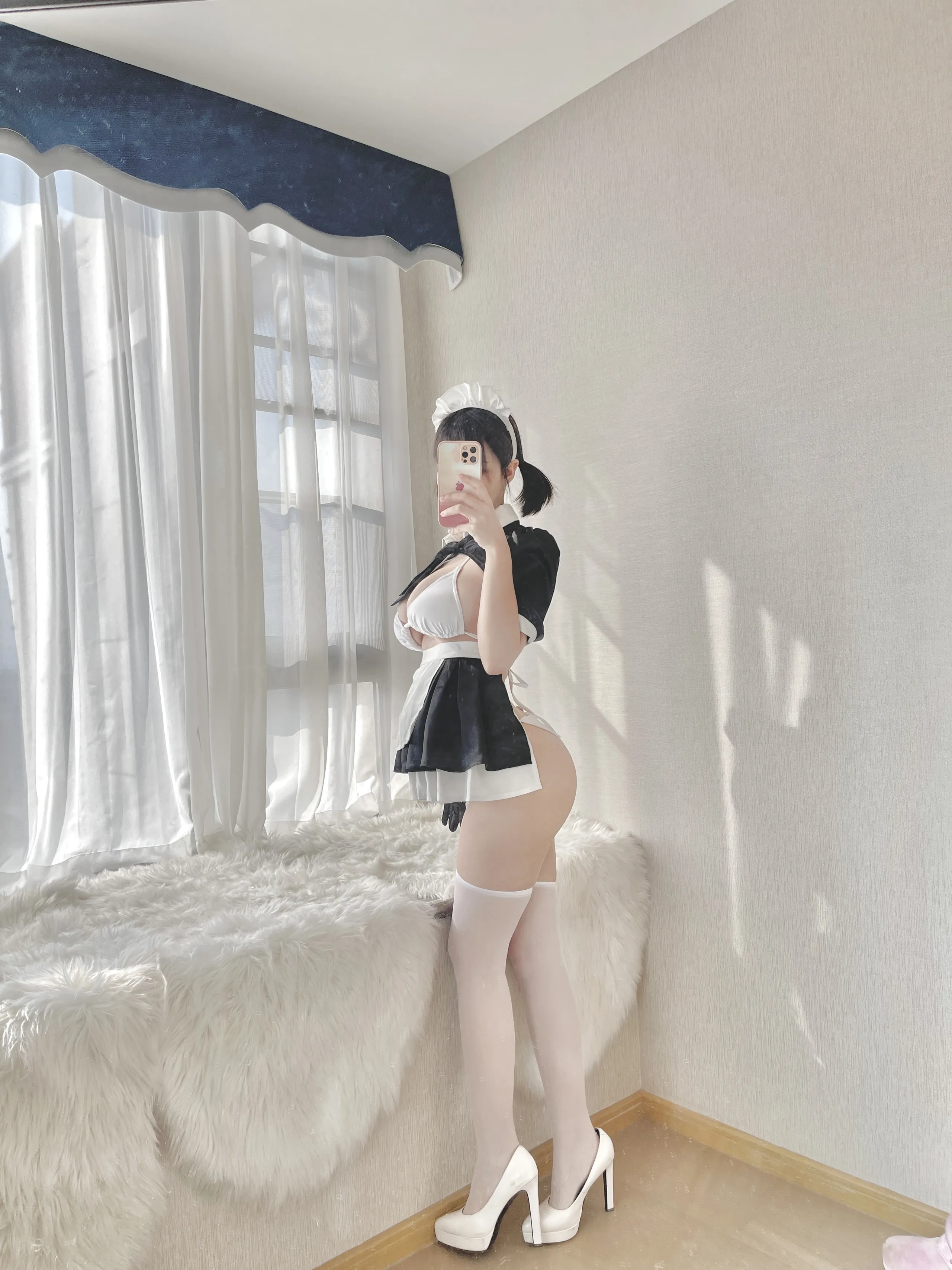 Okura Chiyo W - W Maid