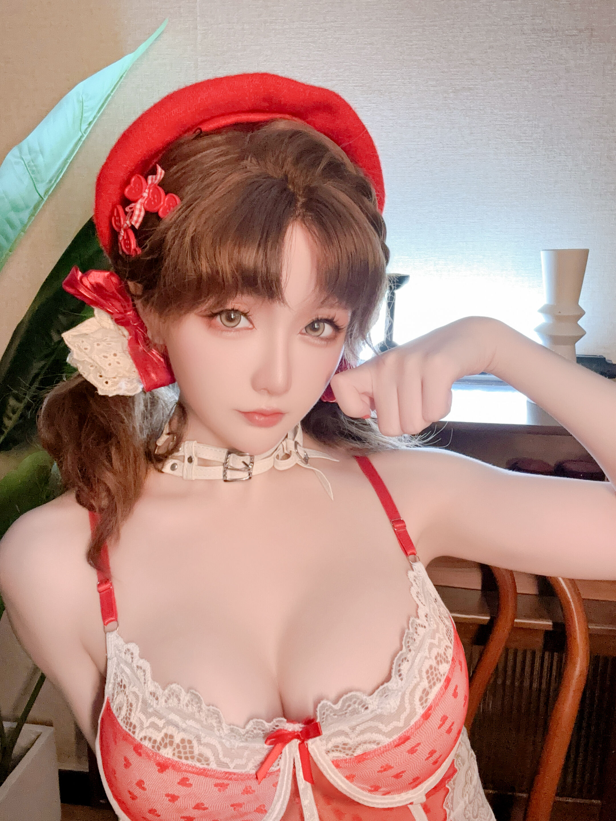 STAR: Chichi - Hood Red Red của Match Work & Love Pets