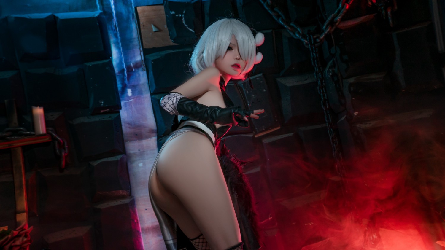 Hornycos - dễ thương 2B cho thấy cơ thể hoàn hảo của cô ấy (Patreon)
