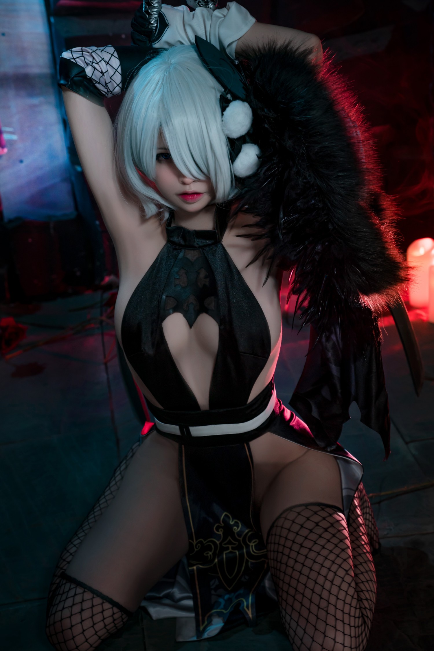 Hornycos - dễ thương 2B cho thấy cơ thể hoàn hảo của cô ấy (Patreon)