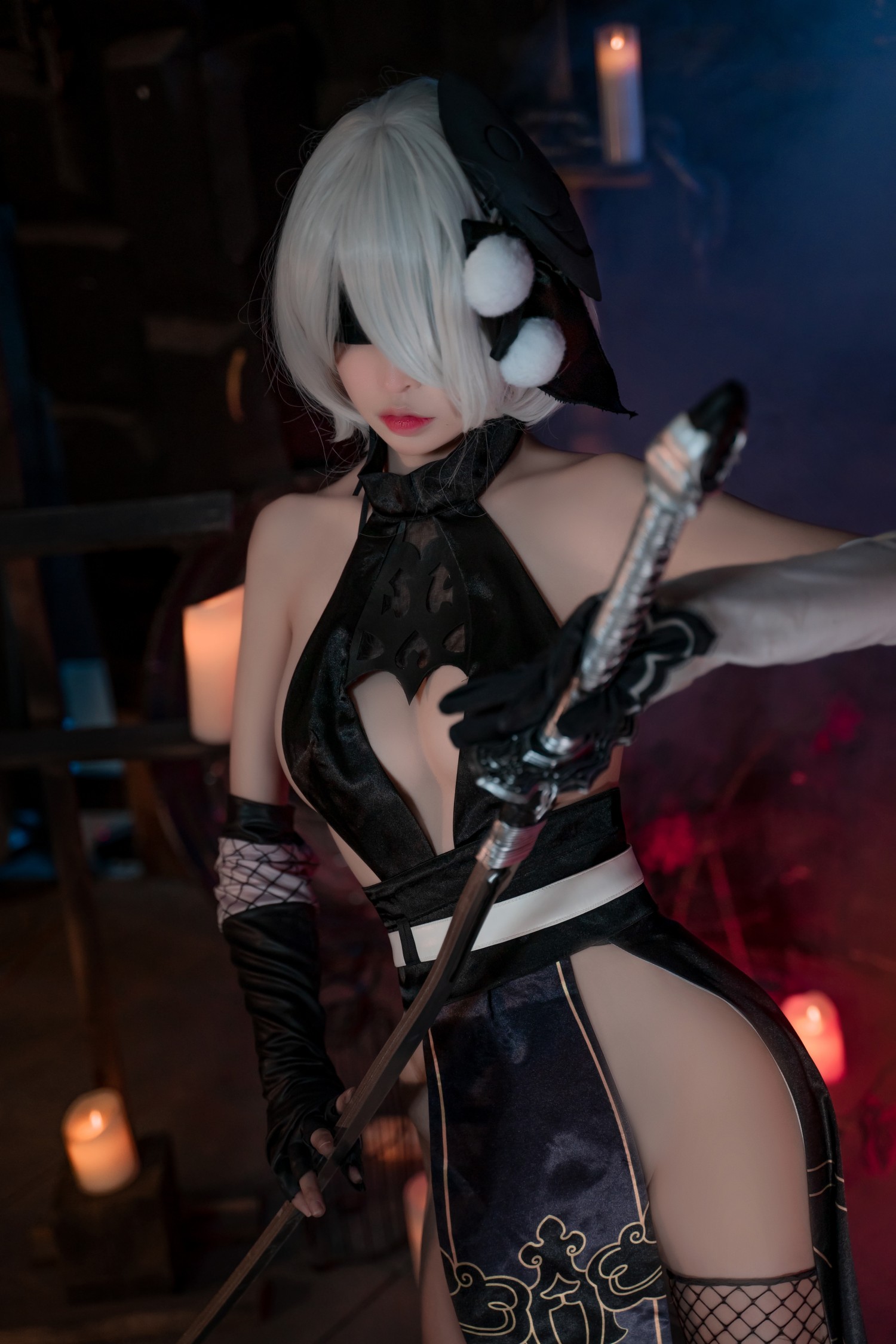 Hornycos - dễ thương 2B cho thấy cơ thể hoàn hảo của cô ấy (Patreon)