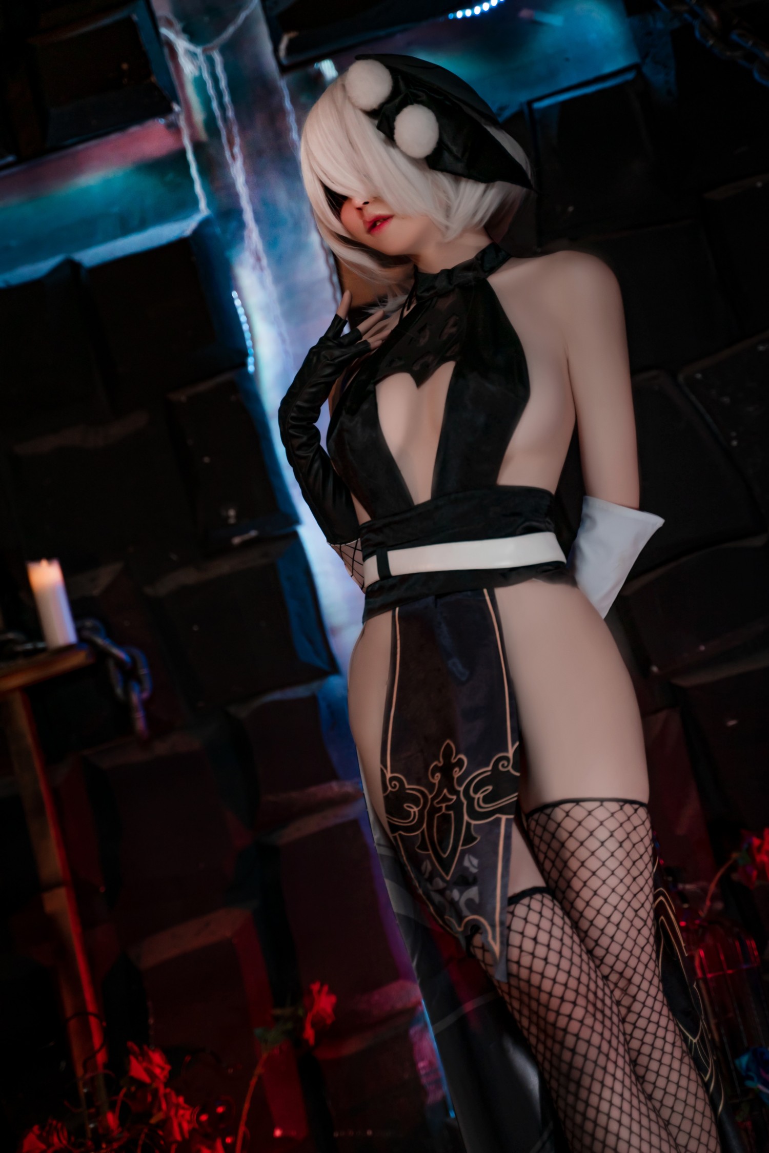 Hornycos - dễ thương 2B cho thấy cơ thể hoàn hảo của cô ấy (Patreon)