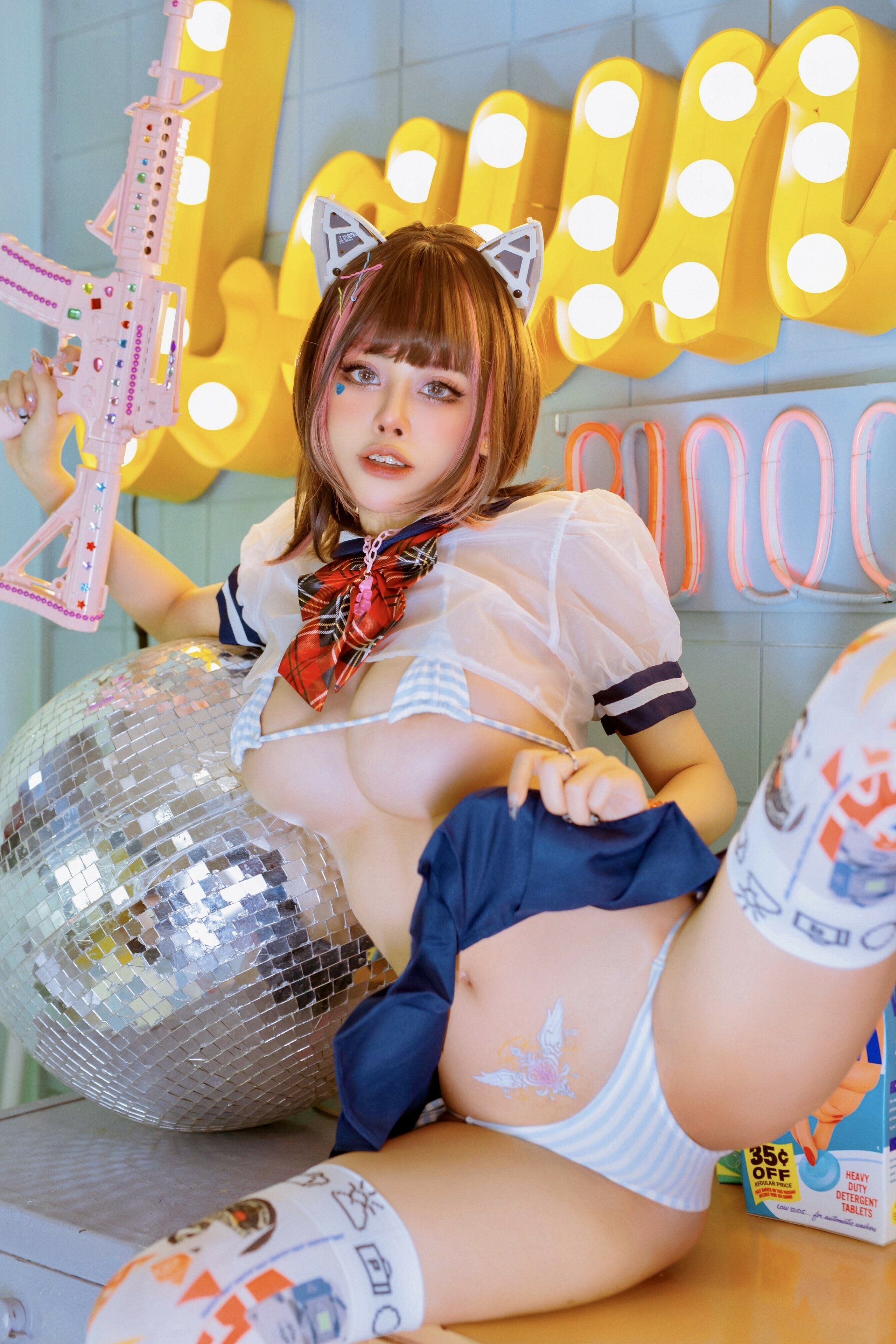 Byoru - JK Neko [52p]