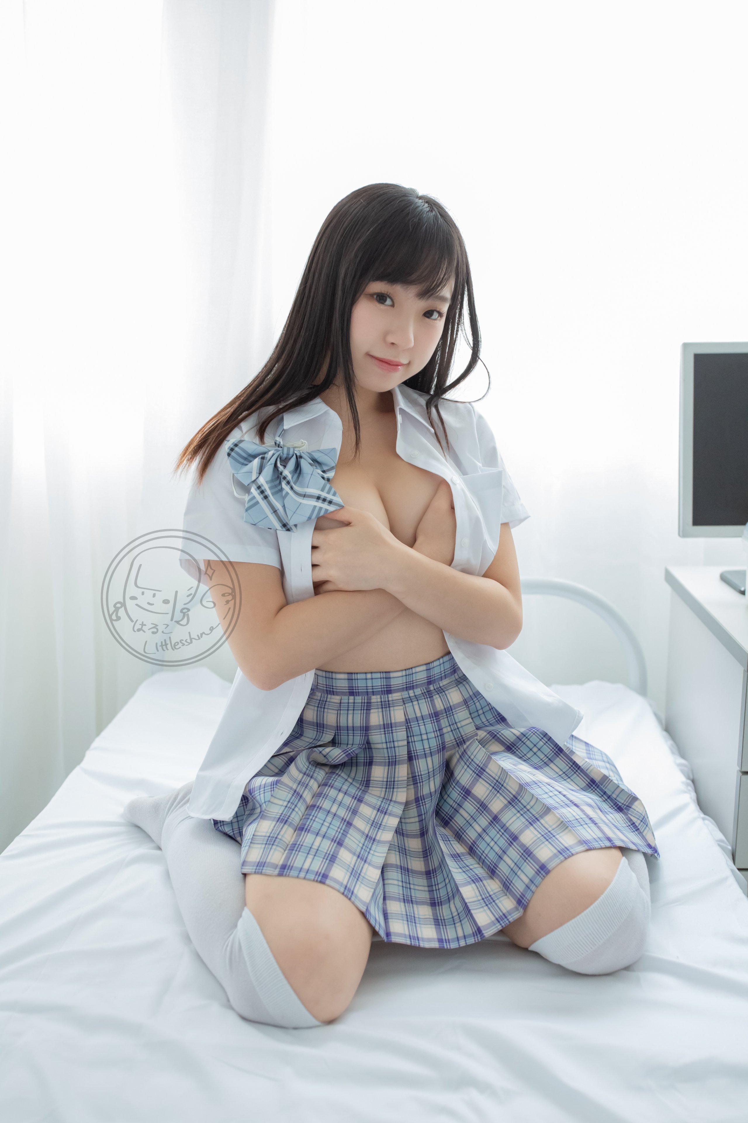 "Hàng ngàn bức ảnh khiêu dâm độc ác" của Littlesshine đã được đồn đại là được công nhận bởi người nổi tiếng Internet có khuôn mặt trẻ em của Hồng Kông.