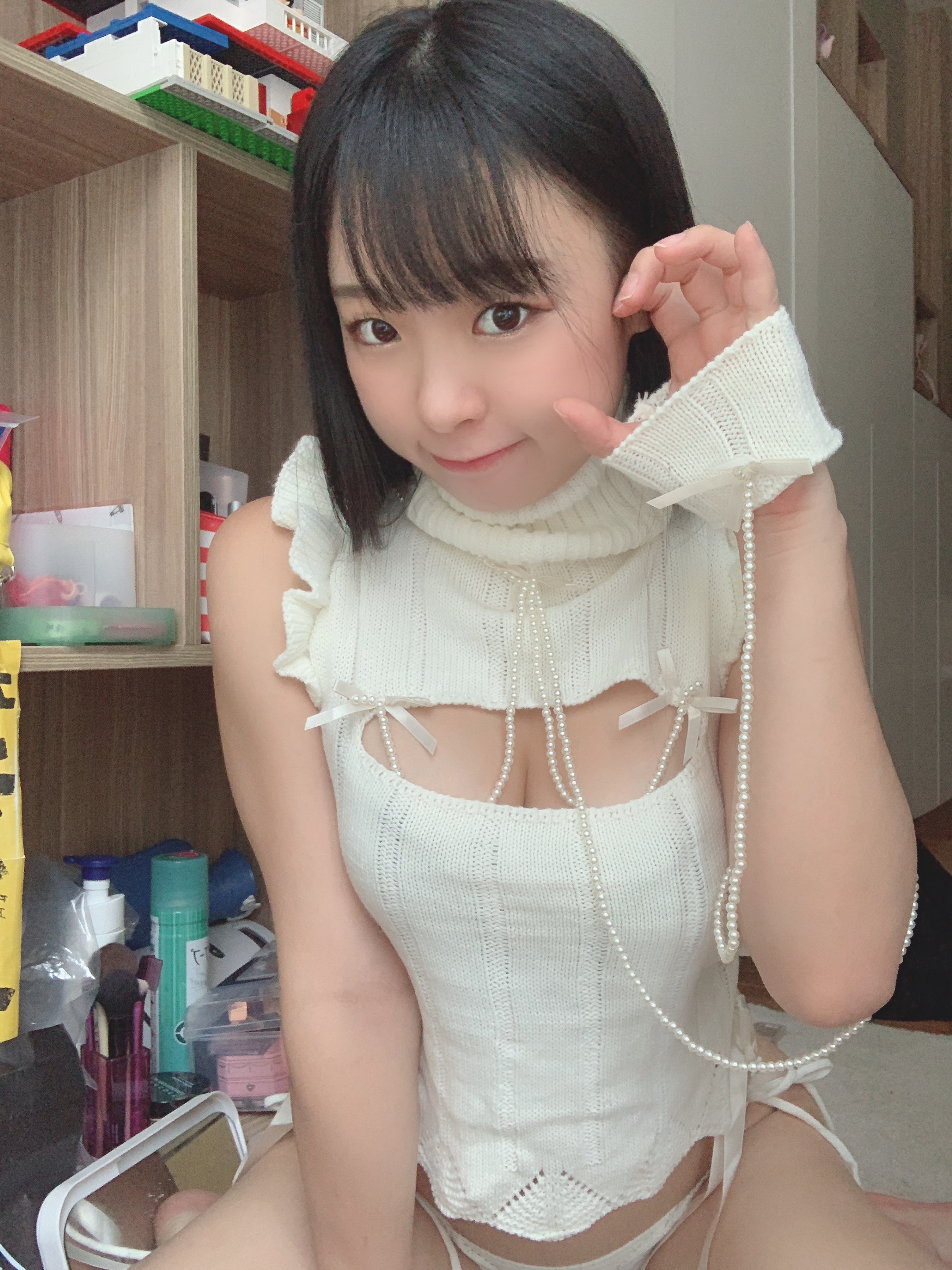 "Hàng ngàn bức ảnh khiêu dâm độc ác" của Littlesshine đã được đồn đại là được công nhận bởi người nổi tiếng Internet có khuôn mặt trẻ em của Hồng Kông.