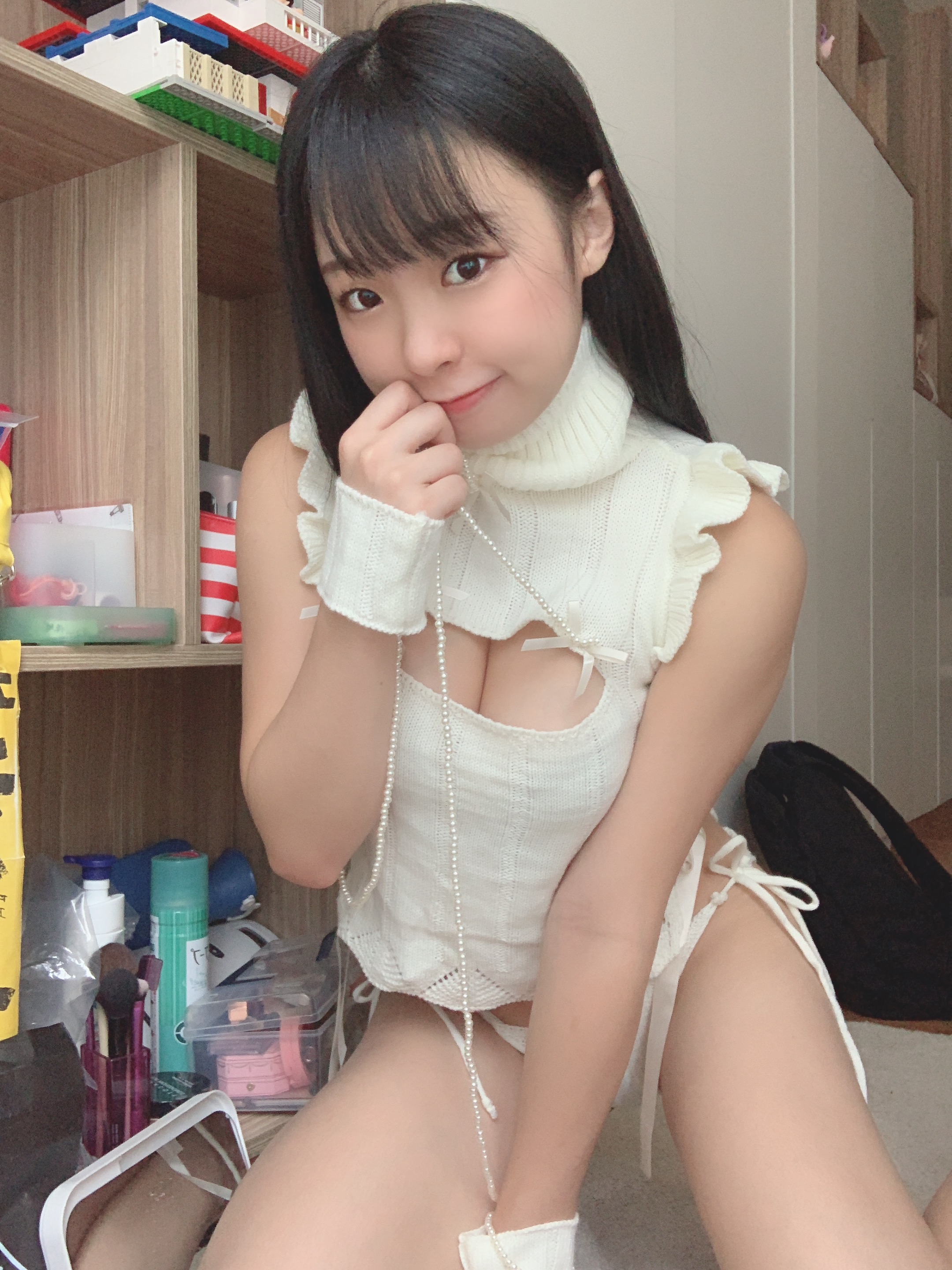"Hàng ngàn bức ảnh khiêu dâm độc ác" của Littlesshine đã được đồn đại là được công nhận bởi người nổi tiếng Internet có khuôn mặt trẻ em của Hồng Kông.