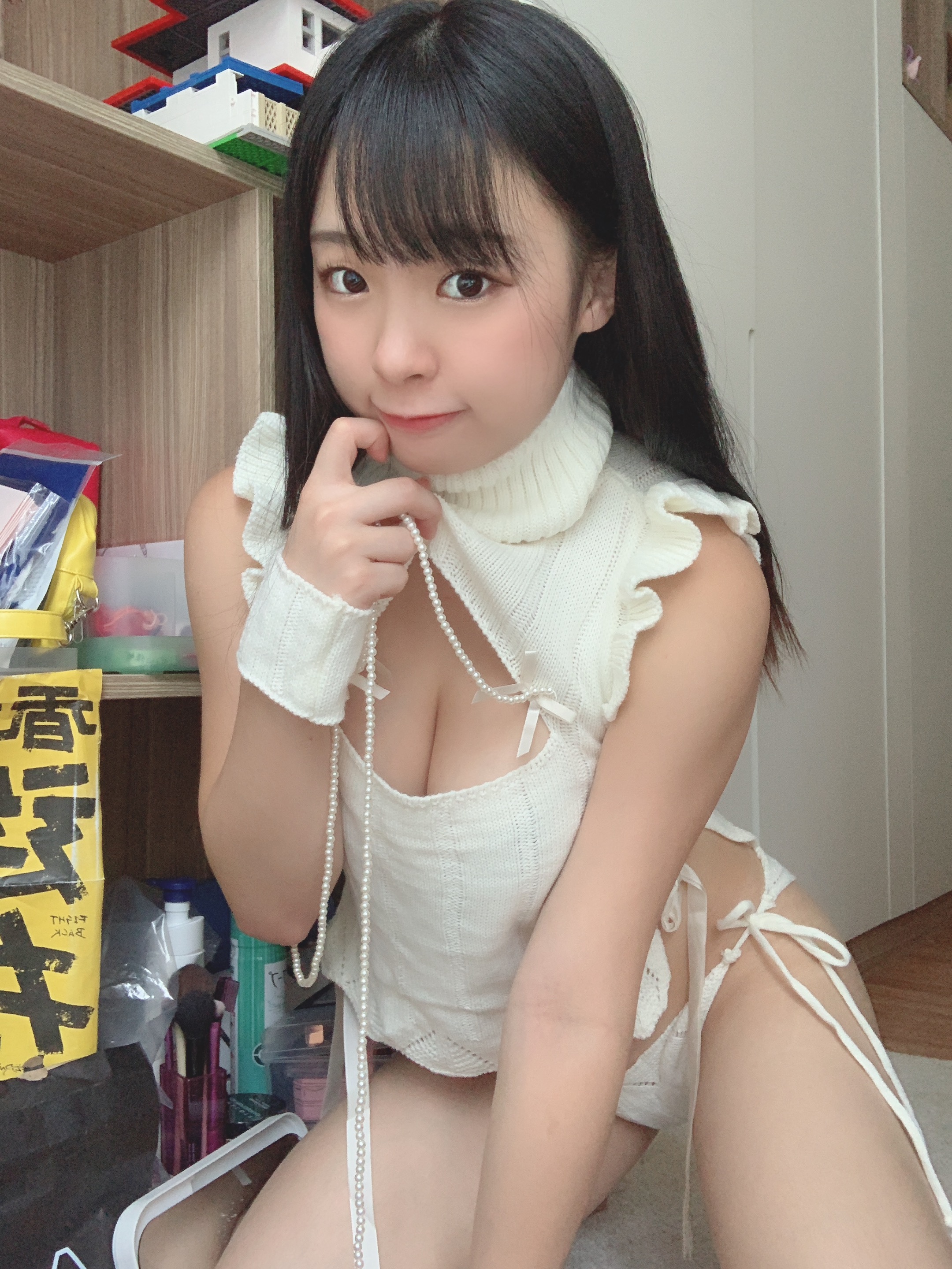 "Hàng ngàn bức ảnh khiêu dâm độc ác" của Littlesshine đã được đồn đại là được công nhận bởi người nổi tiếng Internet có khuôn mặt trẻ em của Hồng Kông.